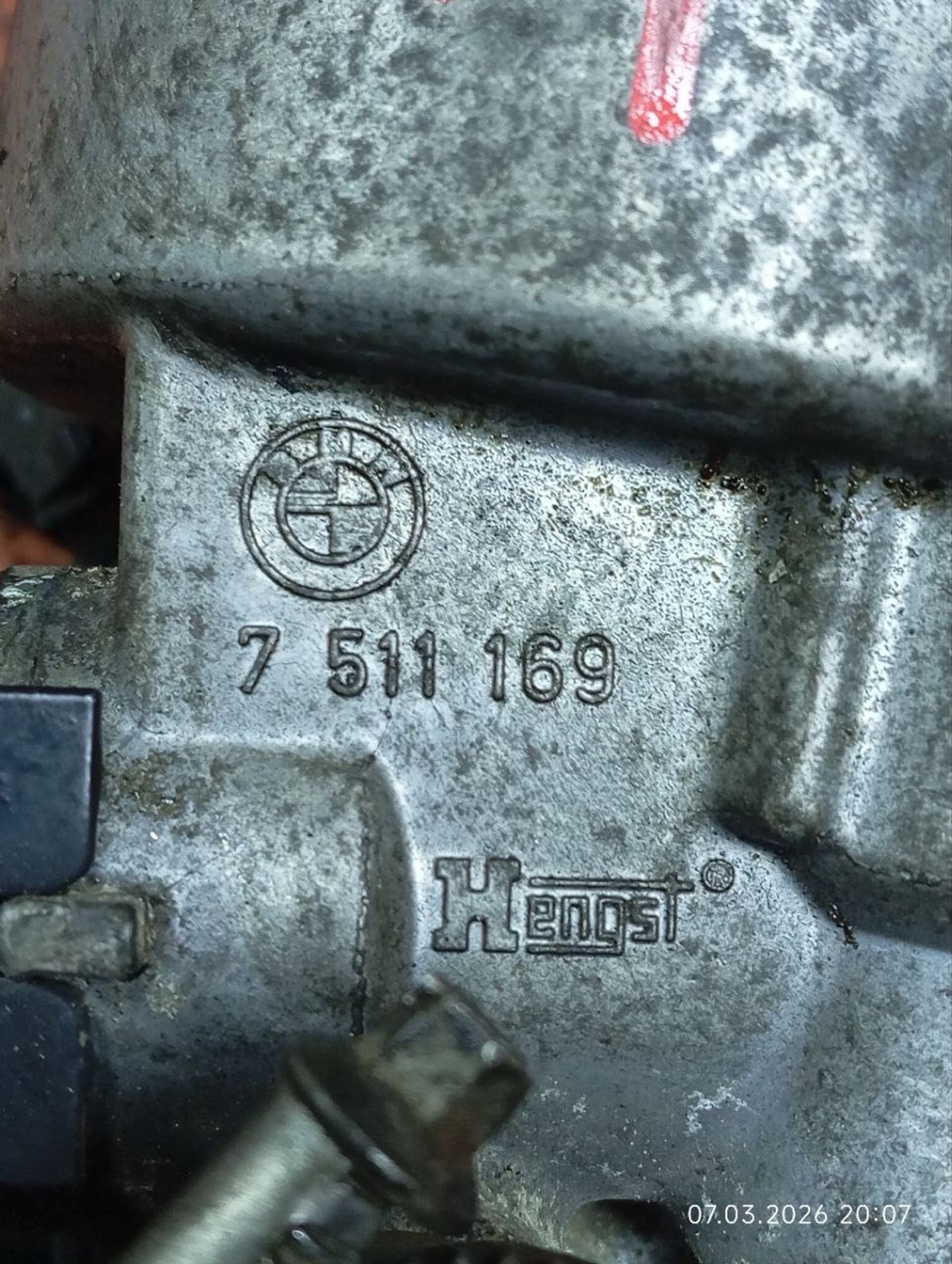 Корпус масляного фильтра Land Rover Range 3 L322, 5000 рублей, Москва