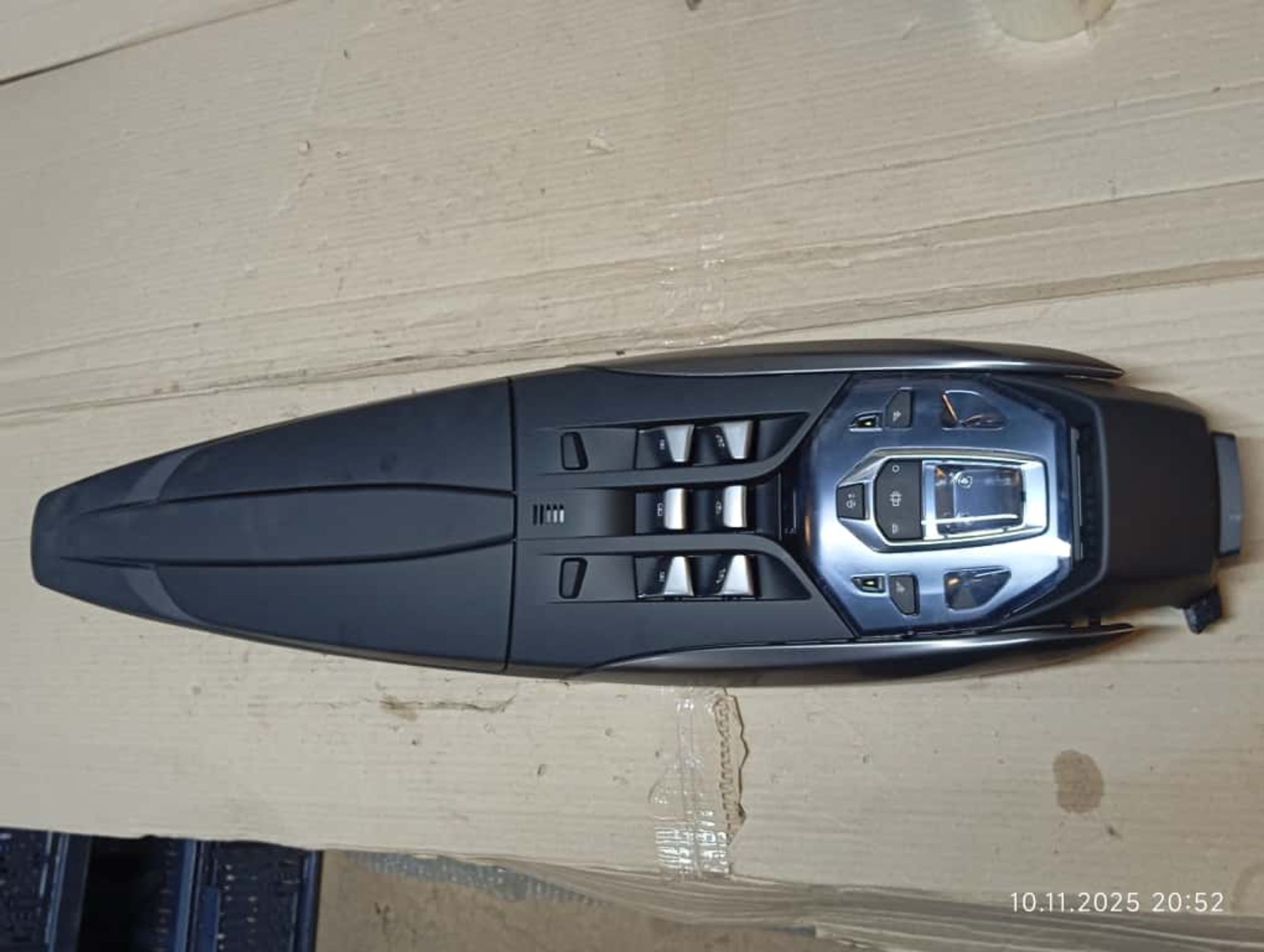 https://ycs.partsauto.market/partsauto-images/thmbs/userImages/4bc412e58a1c6cab6d9447373f981aa7/part/cb510f27-cdd4-47ef-a707-e5805a0a7a1a_1780484168162.jpg
