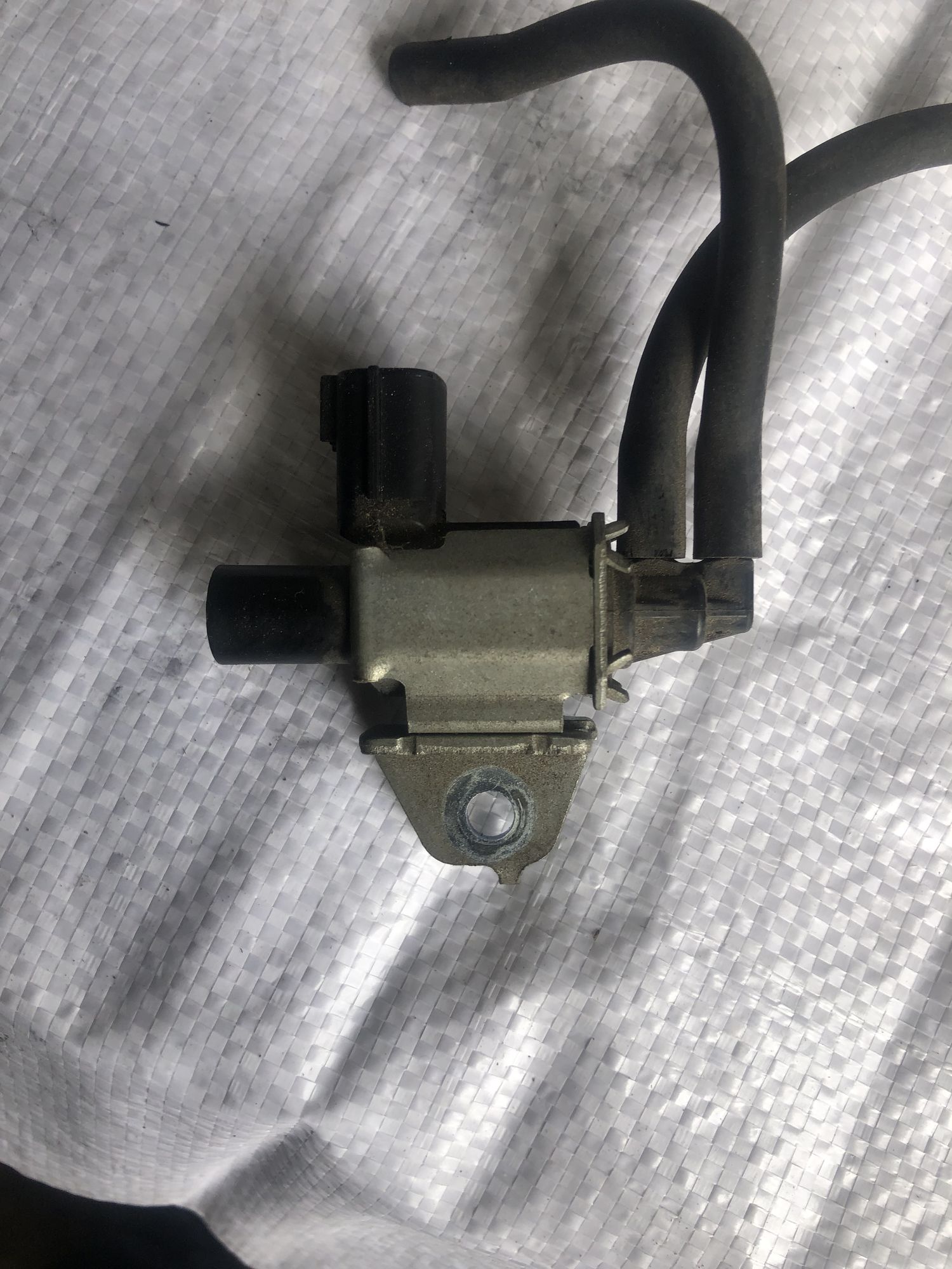https://ycs.partsauto.market/partsauto-images/thmbs/userImages/4bc412e58a1c6cab6d9447373f981aa7/part/cecd7695-8cb7-41ac-81c9-d5c70b942d86_1712154458460.jpg