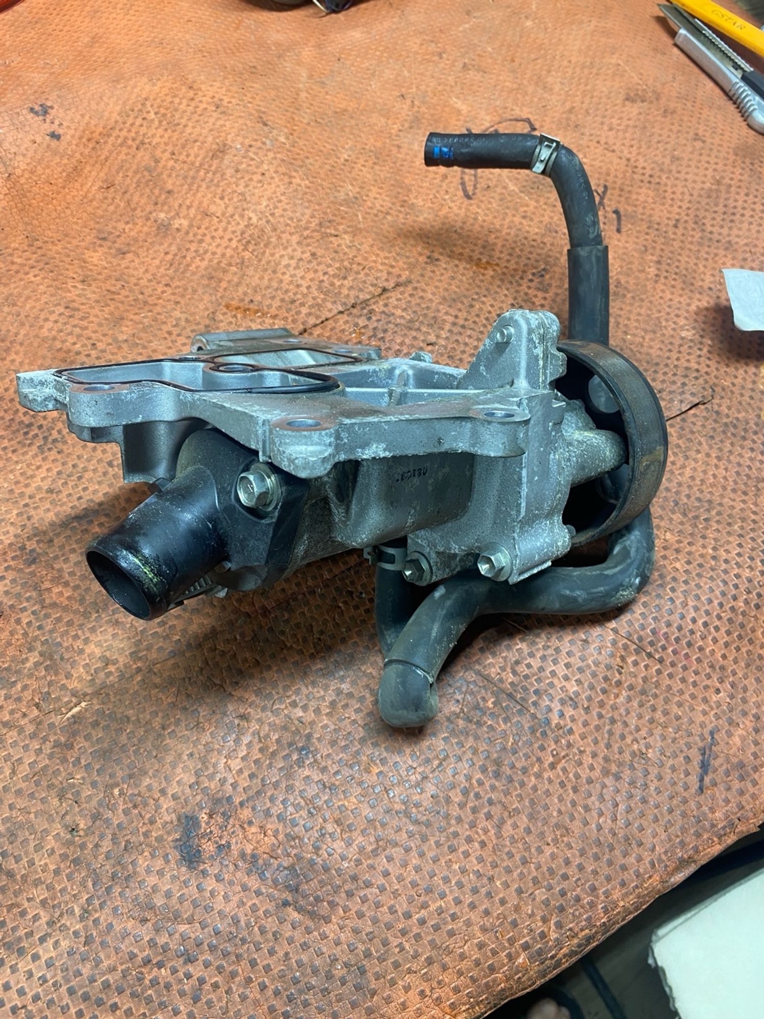 https://ycs.partsauto.market/partsauto-images/thmbs/userImages/4bc412e58a1c6cab6d9447373f981aa7/part/cf4680d2-5be1-4d20-a21f-32a1bf5deb9e_1784195919977.jpg