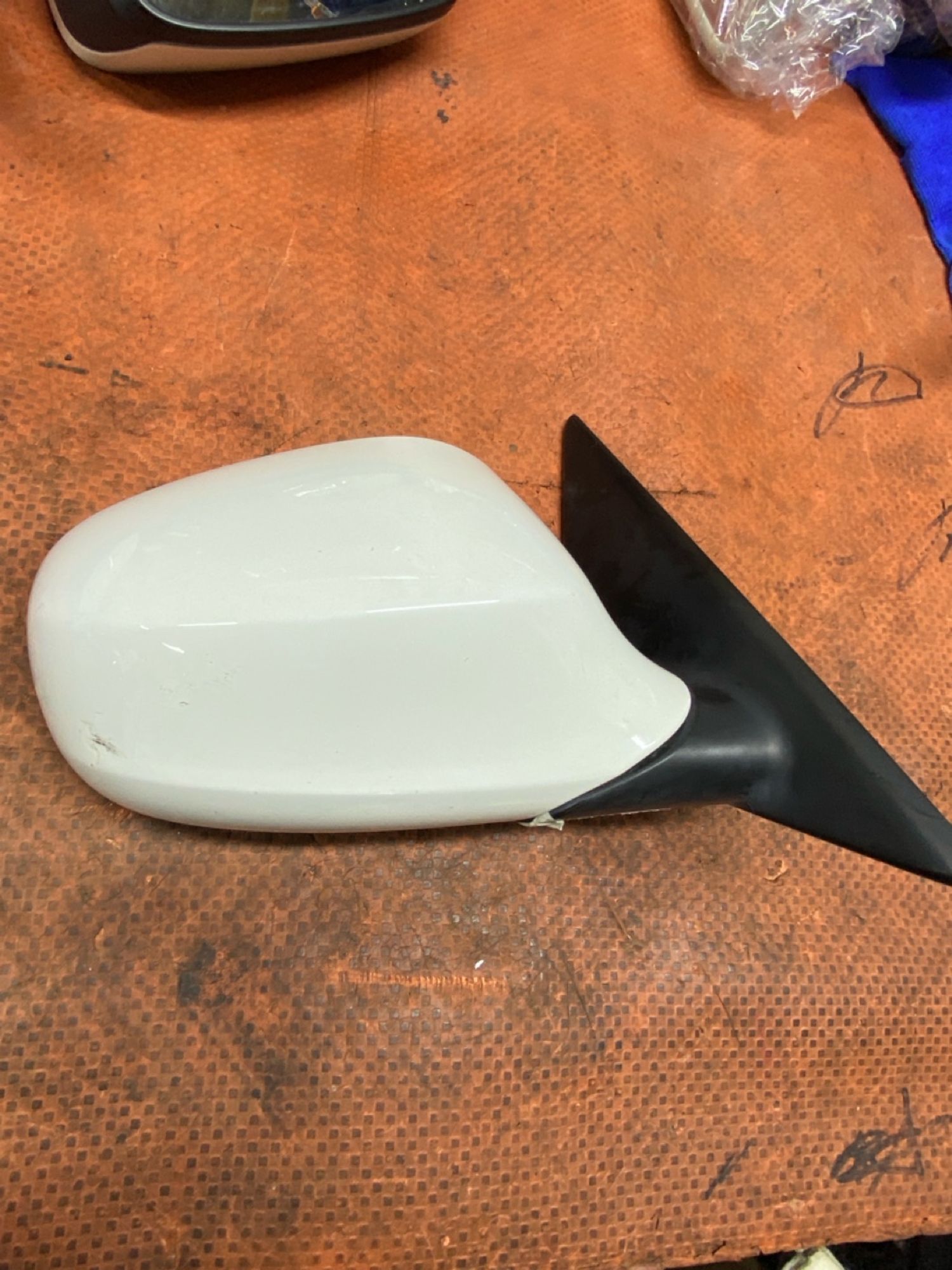 https://ycs.partsauto.market/partsauto-images/thmbs/userImages/4bc412e58a1c6cab6d9447373f981aa7/part/d7cf3d34-160c-4471-9b38-eb43e5c9f39e_1784114914030.jpg