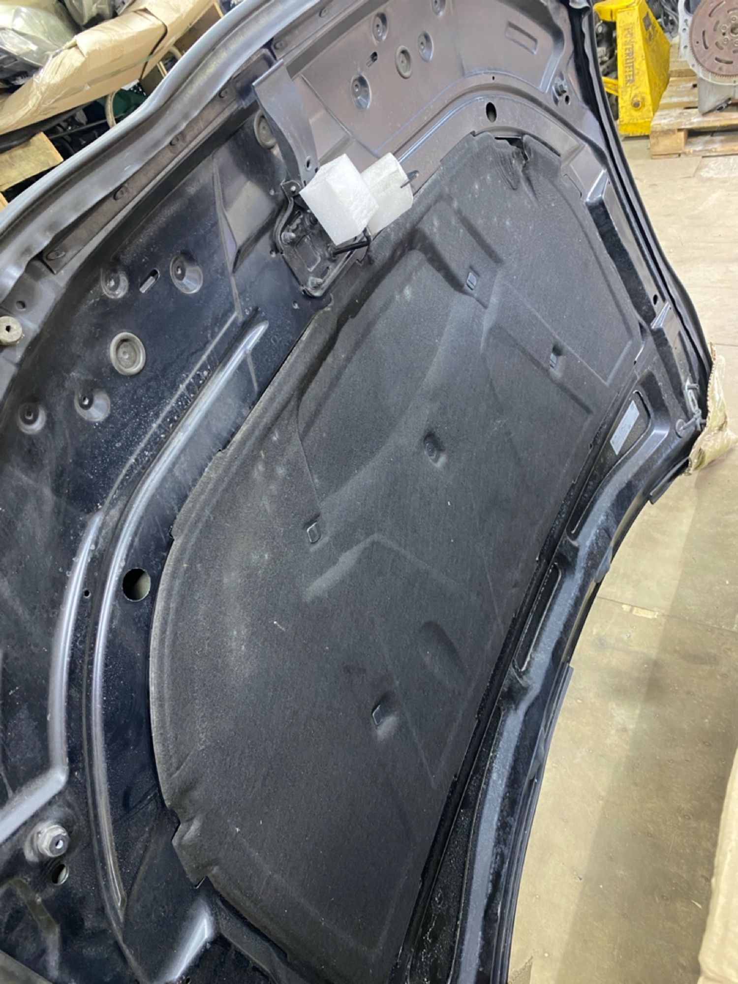 https://ycs.partsauto.market/partsauto-images/thmbs/userImages/4bc412e58a1c6cab6d9447373f981aa7/part/d97c52db-c882-4dbf-8021-96667653374d_1780583162800.jpg
