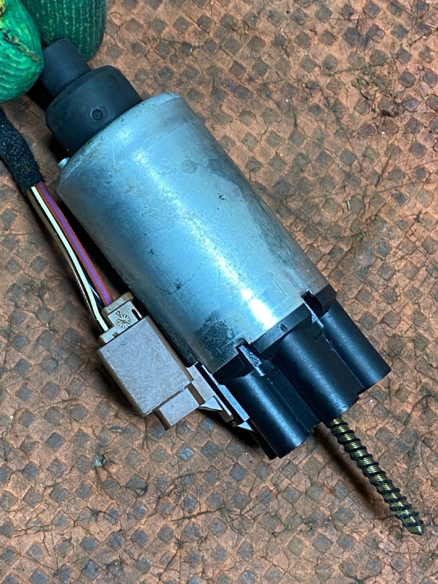 https://ycs.partsauto.market/partsauto-images/thmbs/userImages/4bc412e58a1c6cab6d9447373f981aa7/part/dd064aa8-575d-4f88-9f41-5746e19c29f8_1779958515646.jpg