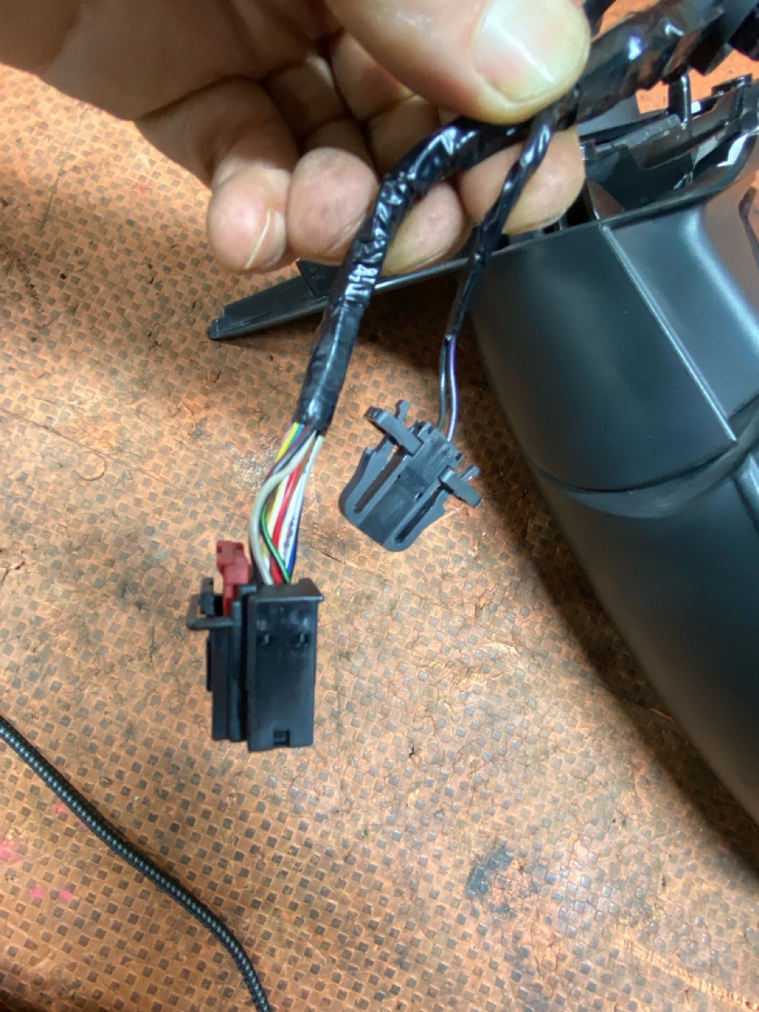 https://ycs.partsauto.market/partsauto-images/thmbs/userImages/4bc412e58a1c6cab6d9447373f981aa7/part/e45db9f7-70d3-41ab-9d8e-734bd09ee969_1783747386668.jpg