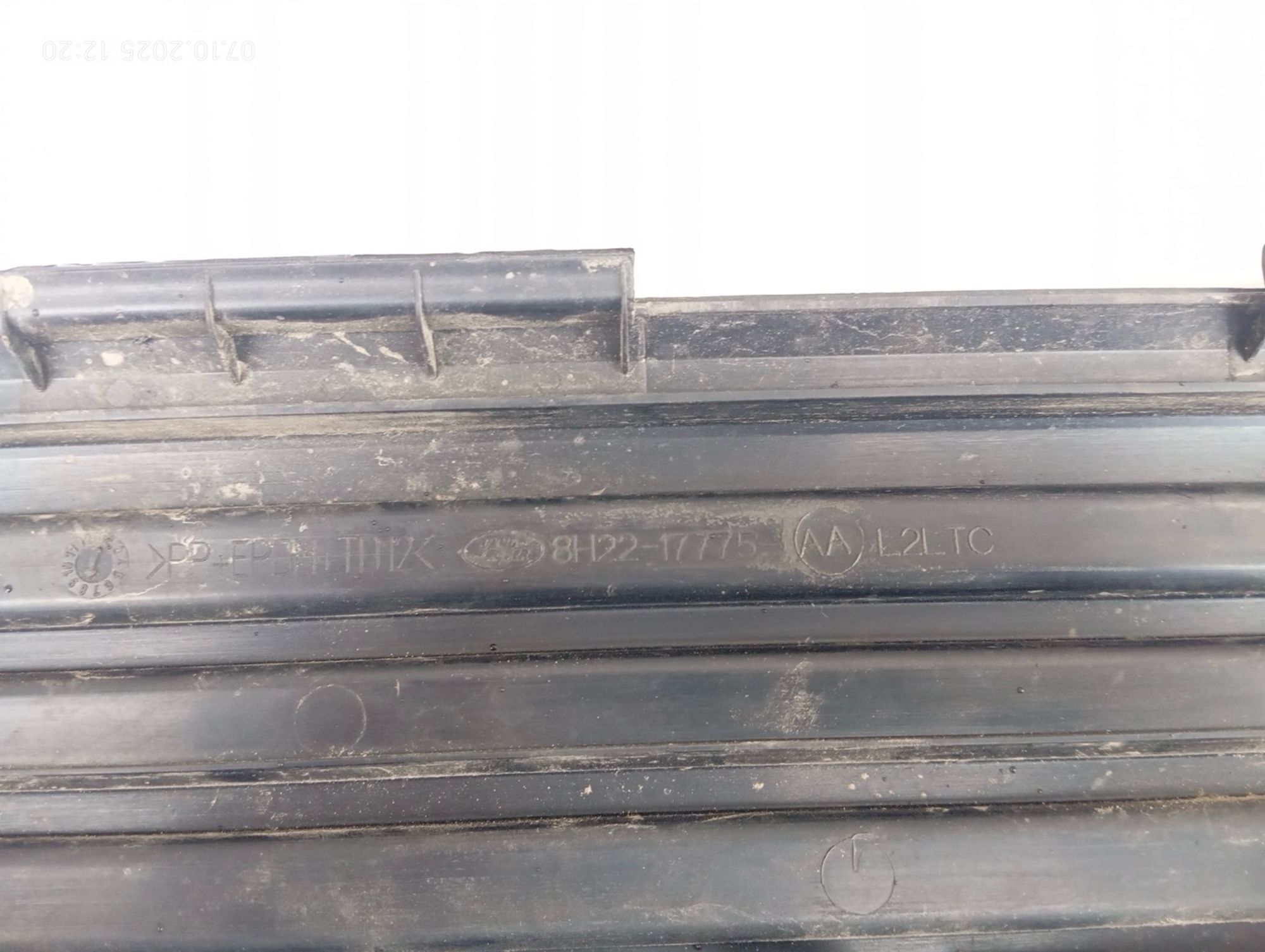 Декоративная накладка бампера Land Rover Discov..., 3500 рублей, Москва