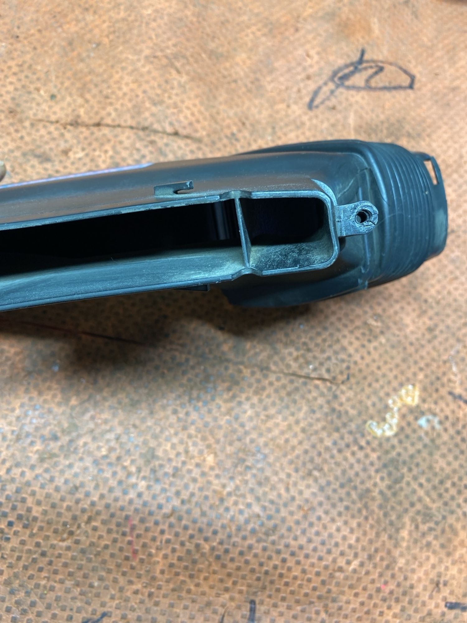 https://ycs.partsauto.market/partsauto-images/thmbs/userImages/4bc412e58a1c6cab6d9447373f981aa7/part/ec2a139e-1bb9-442e-9913-a665f391ff61_1781002125416.jpg