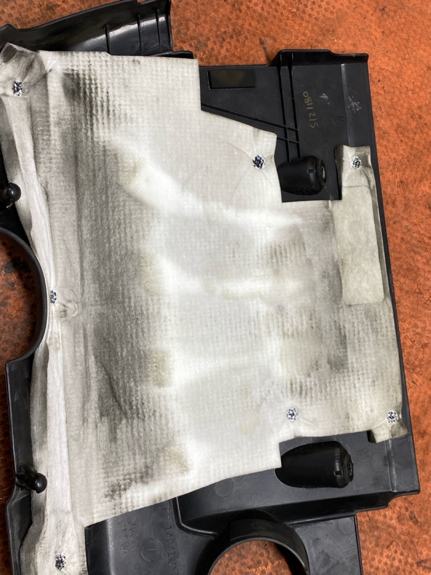 https://ycs.partsauto.market/partsauto-images/thmbs/userImages/4bc412e58a1c6cab6d9447373f981aa7/part/f07484a4-ef48-4128-aeb3-882a3ba0d2e8_1784195267801.jpg