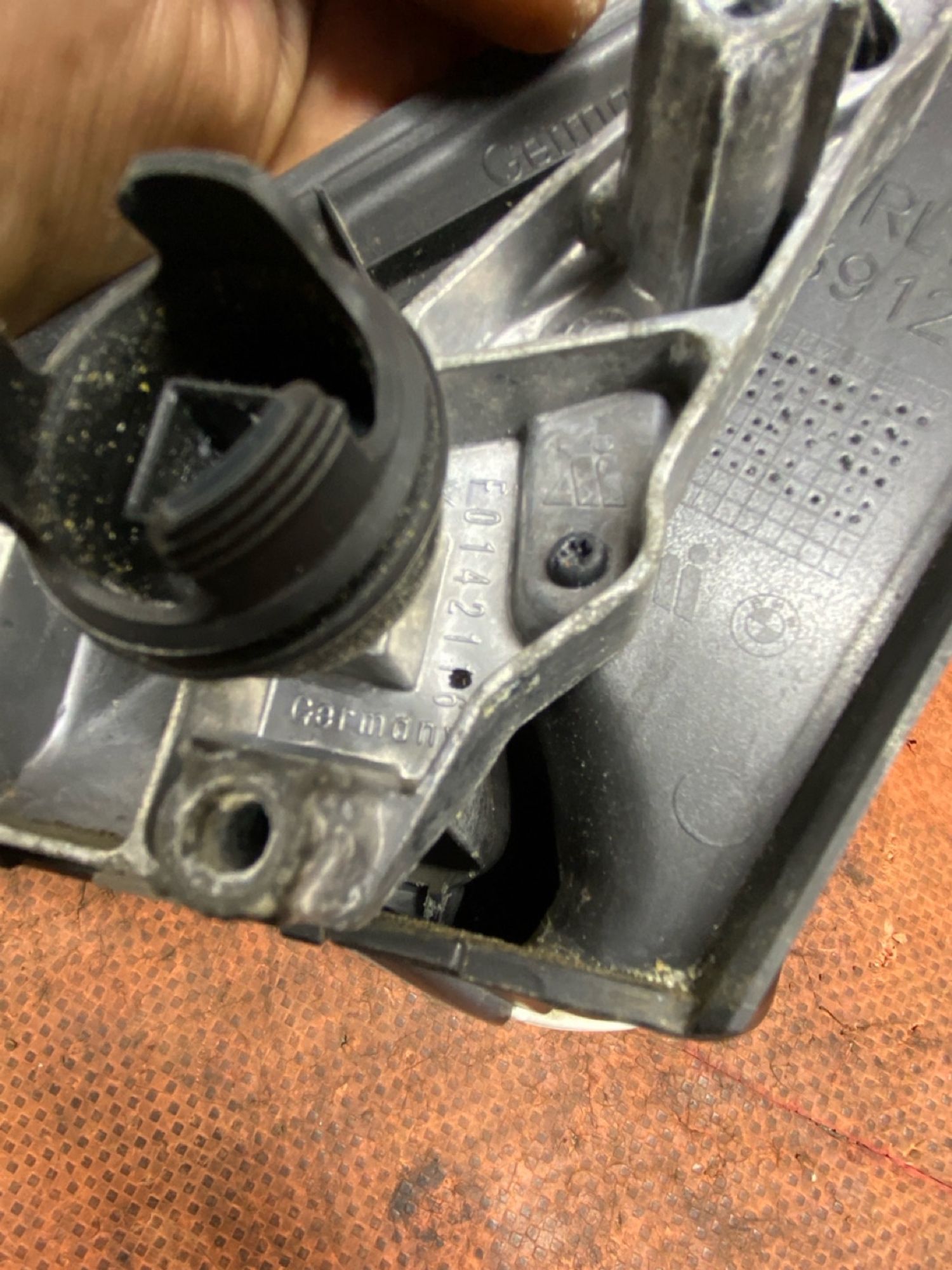 https://ycs.partsauto.market/partsauto-images/thmbs/userImages/4bc412e58a1c6cab6d9447373f981aa7/part/f21ddaab-d613-4d13-8887-4107954dde15_1784114915128.jpg