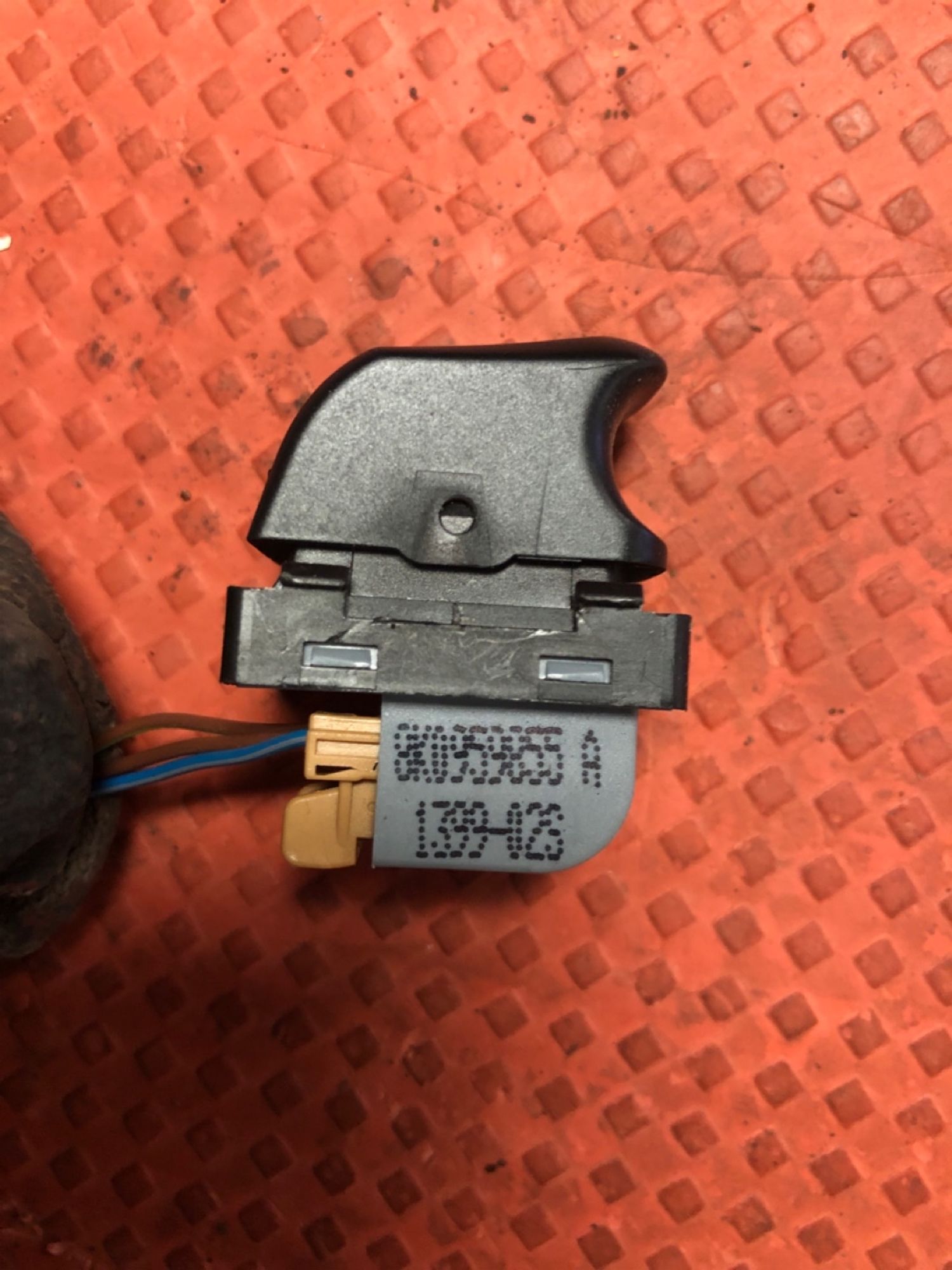 Кнопка стеклоподъемника Audi A5 8T coupe, 500 рублей, Москва