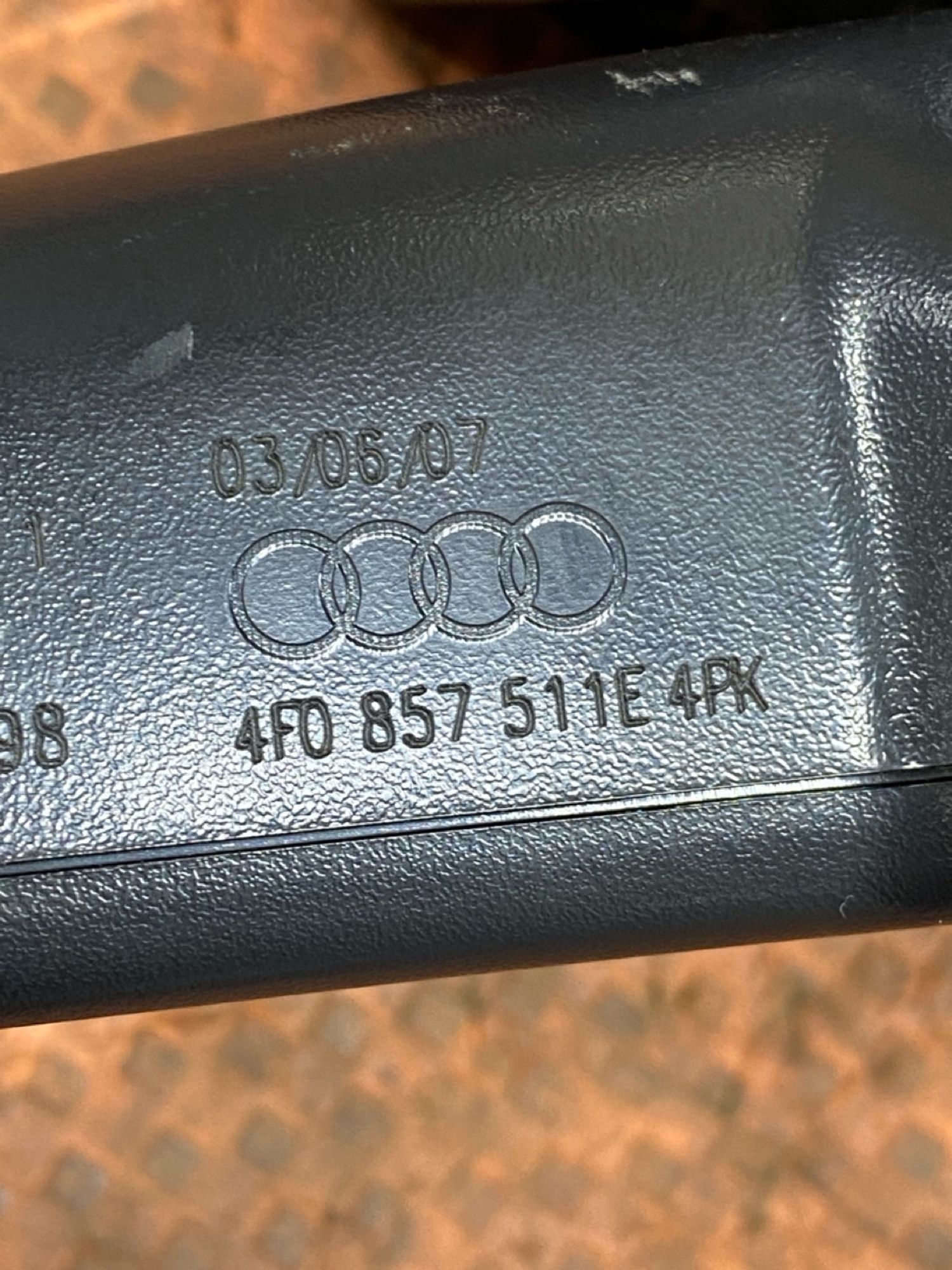 https://ycs.partsauto.market/partsauto-images/thmbs/userImages/4bc412e58a1c6cab6d9447373f981aa7/part/f77bd1b6-6d68-44c3-aecb-fdf15259222c_1784114607234.jpg