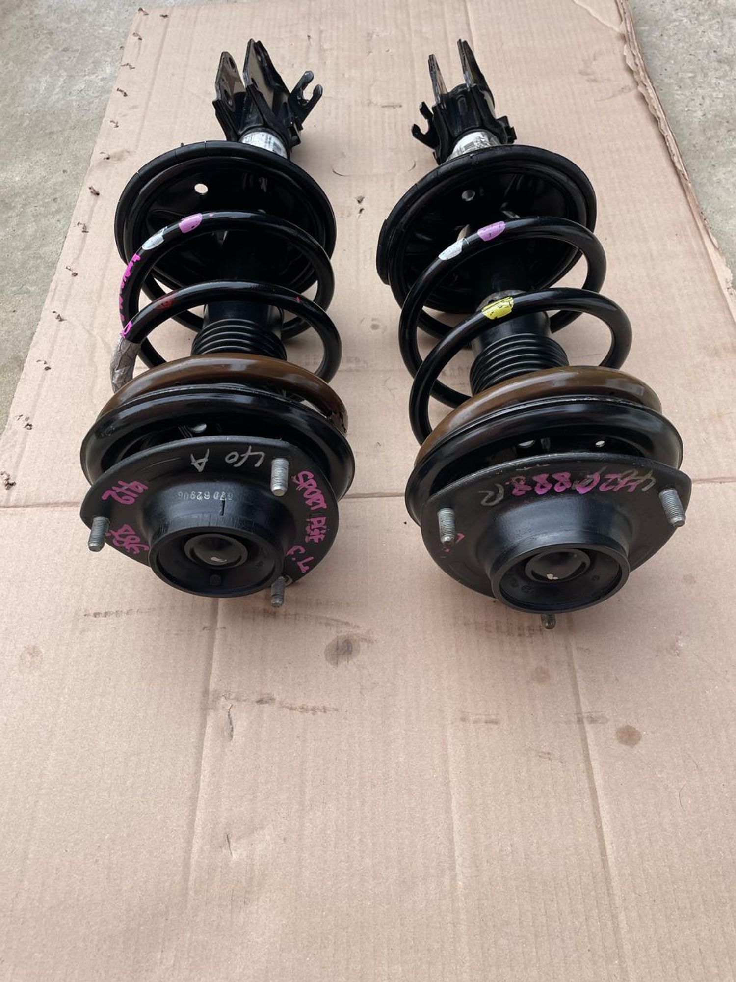 https://ycs.partsauto.market/partsauto-images/thmbs/userImages/524251c8cbe3127a161b07f46dfd07e6/part/2c240f99-e03d-48c3-8d1c-a8b80b87d15d_1707417421953.jpg