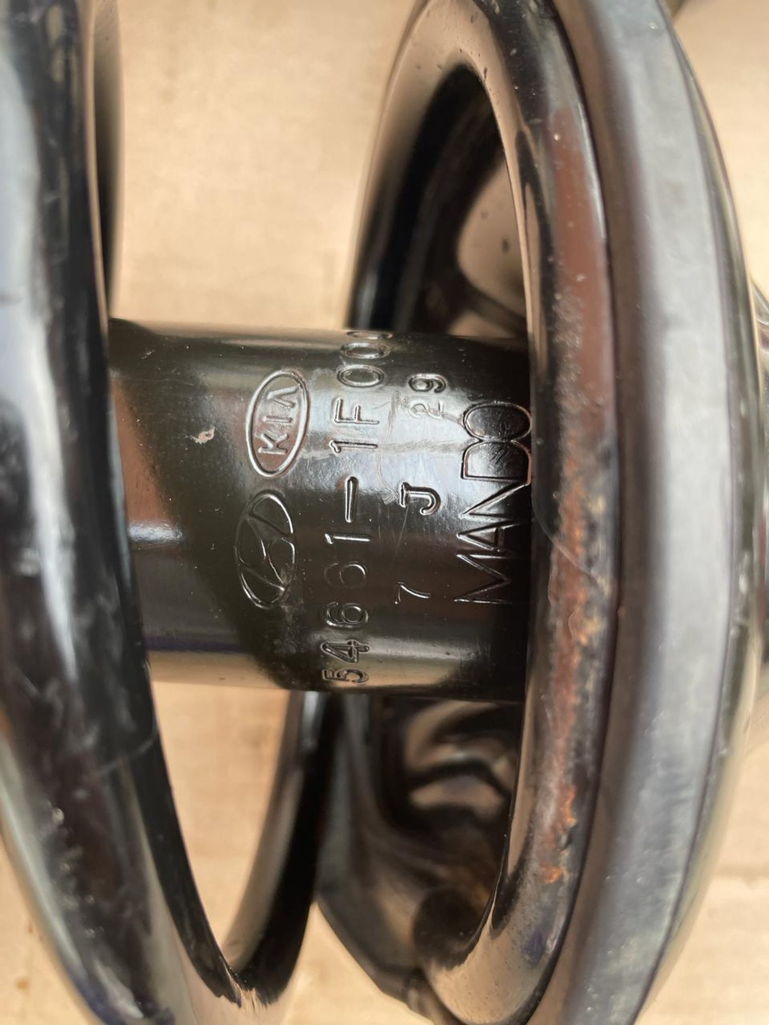 https://ycs.partsauto.market/partsauto-images/thmbs/userImages/524251c8cbe3127a161b07f46dfd07e6/part/85a9242f-6c41-4916-bb41-80608271bf5a_1707417413197.jpg