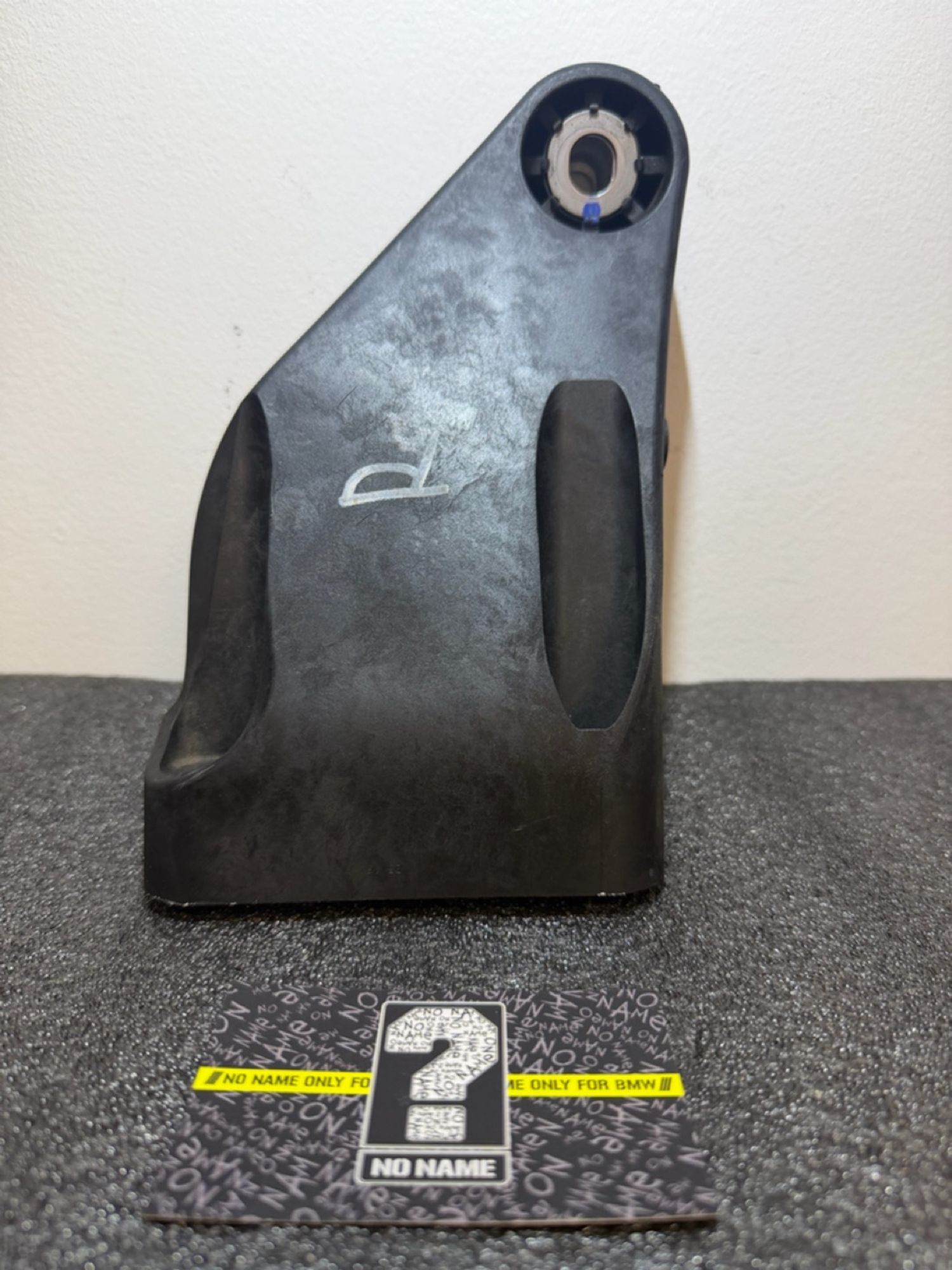 https://ycs.partsauto.market/partsauto-images/thmbs/userImages/57a1490c760884948c1593ca7cc92ed5/part/005de45f-ee48-4dda-992e-b5e73d8420aa_1776866875534.jpg