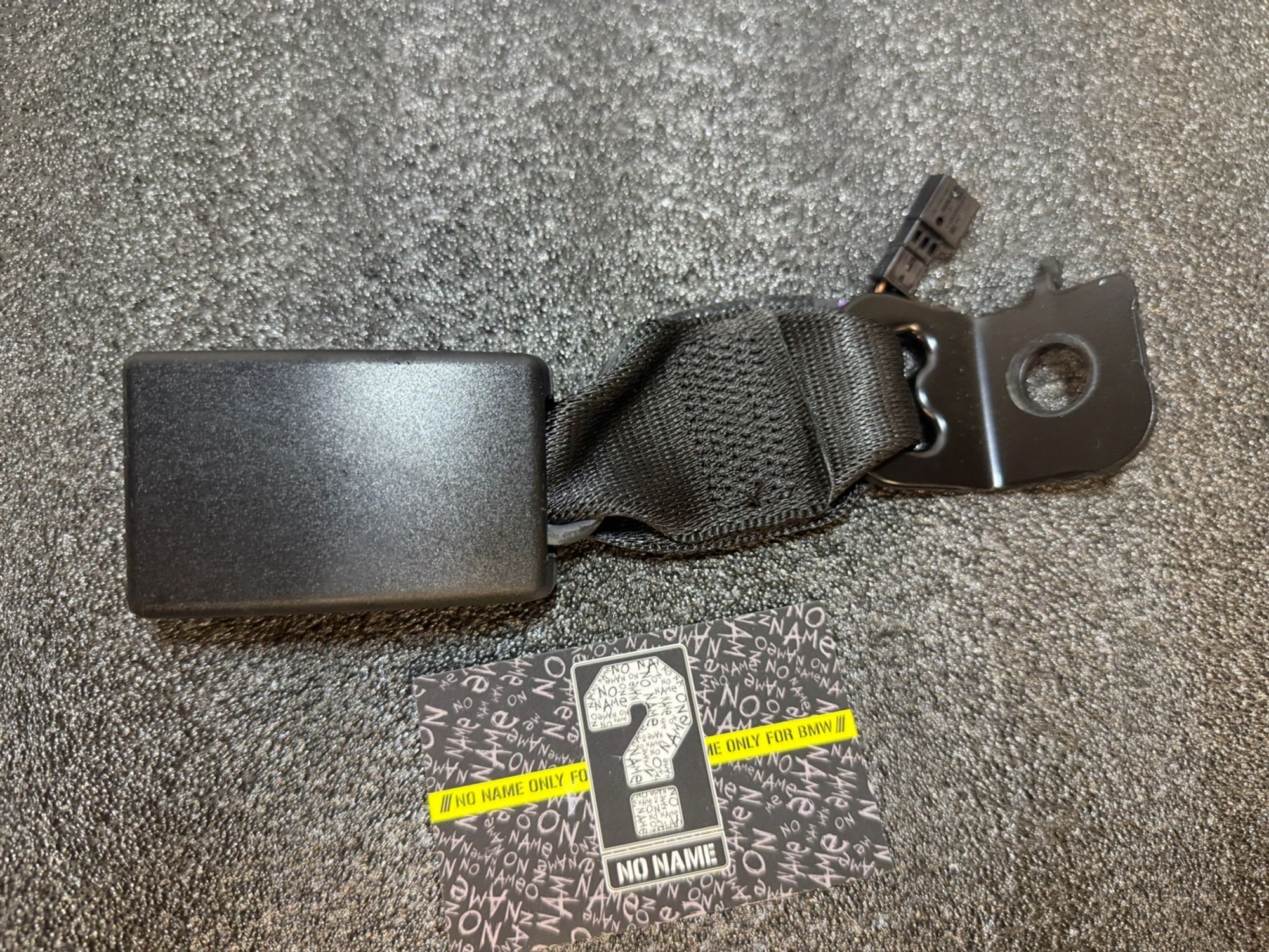 https://ycs.partsauto.market/partsauto-images/thmbs/userImages/57a1490c760884948c1593ca7cc92ed5/part/02490122-ad64-4d7a-837d-95bd603cceac_1777016012551.jpg