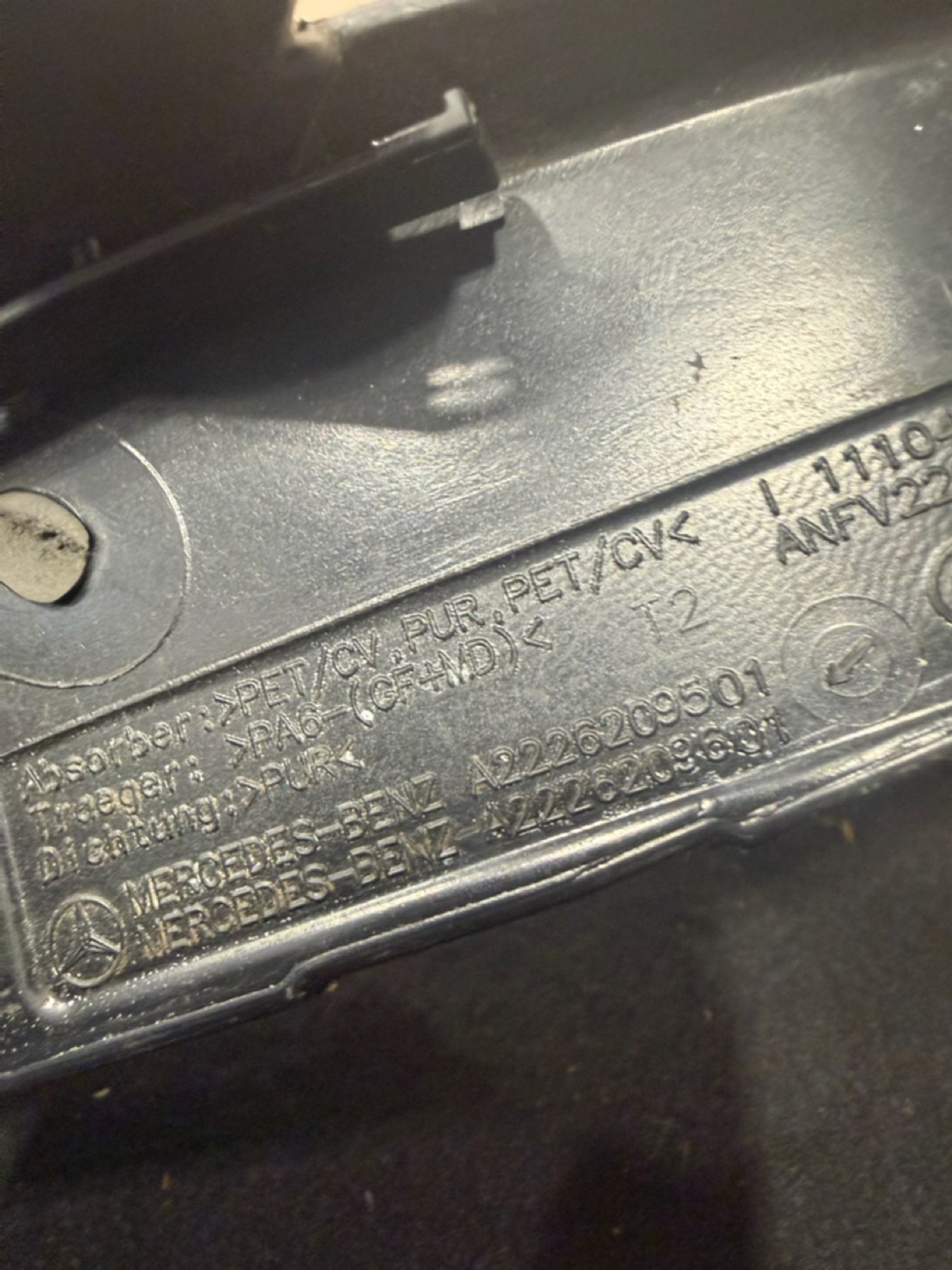 https://ycs.partsauto.market/partsauto-images/thmbs/userImages/57a1490c760884948c1593ca7cc92ed5/part/0761d140-8a40-4070-bd4b-dd7263783624_1776687047719.jpg
