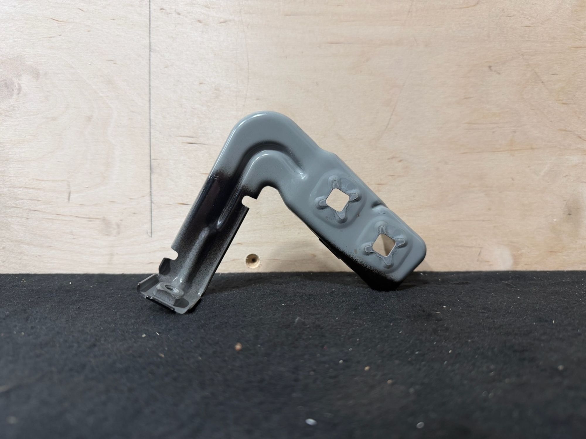 https://ycs.partsauto.market/partsauto-images/thmbs/userImages/57a1490c760884948c1593ca7cc92ed5/part/0c55a950-de5c-4b07-bf15-0f9040104a12_1776938405100.jpg