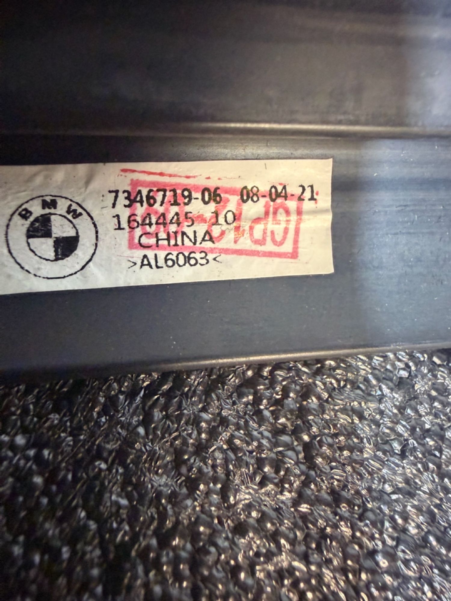 https://ycs.partsauto.market/partsauto-images/thmbs/userImages/57a1490c760884948c1593ca7cc92ed5/part/132a60e5-dec9-4311-ae28-e22ee8e78a8e_1777019546325.jpg