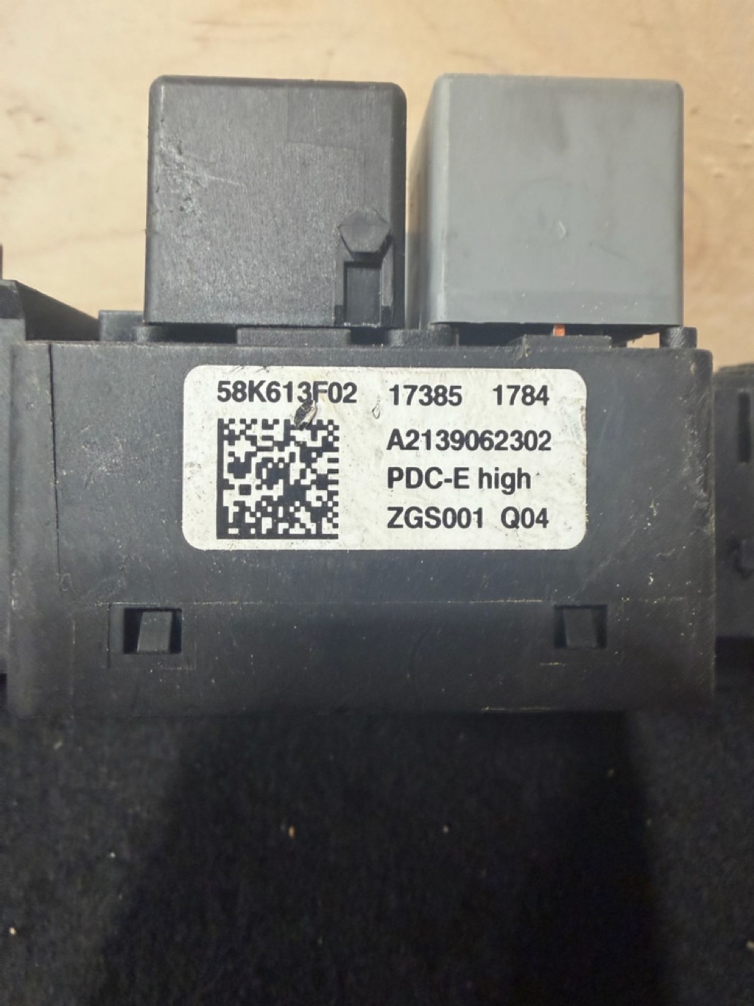 https://ycs.partsauto.market/partsauto-images/thmbs/userImages/57a1490c760884948c1593ca7cc92ed5/part/15a38016-d288-4e57-b427-daa8d09177b9_1776691516674.jpg