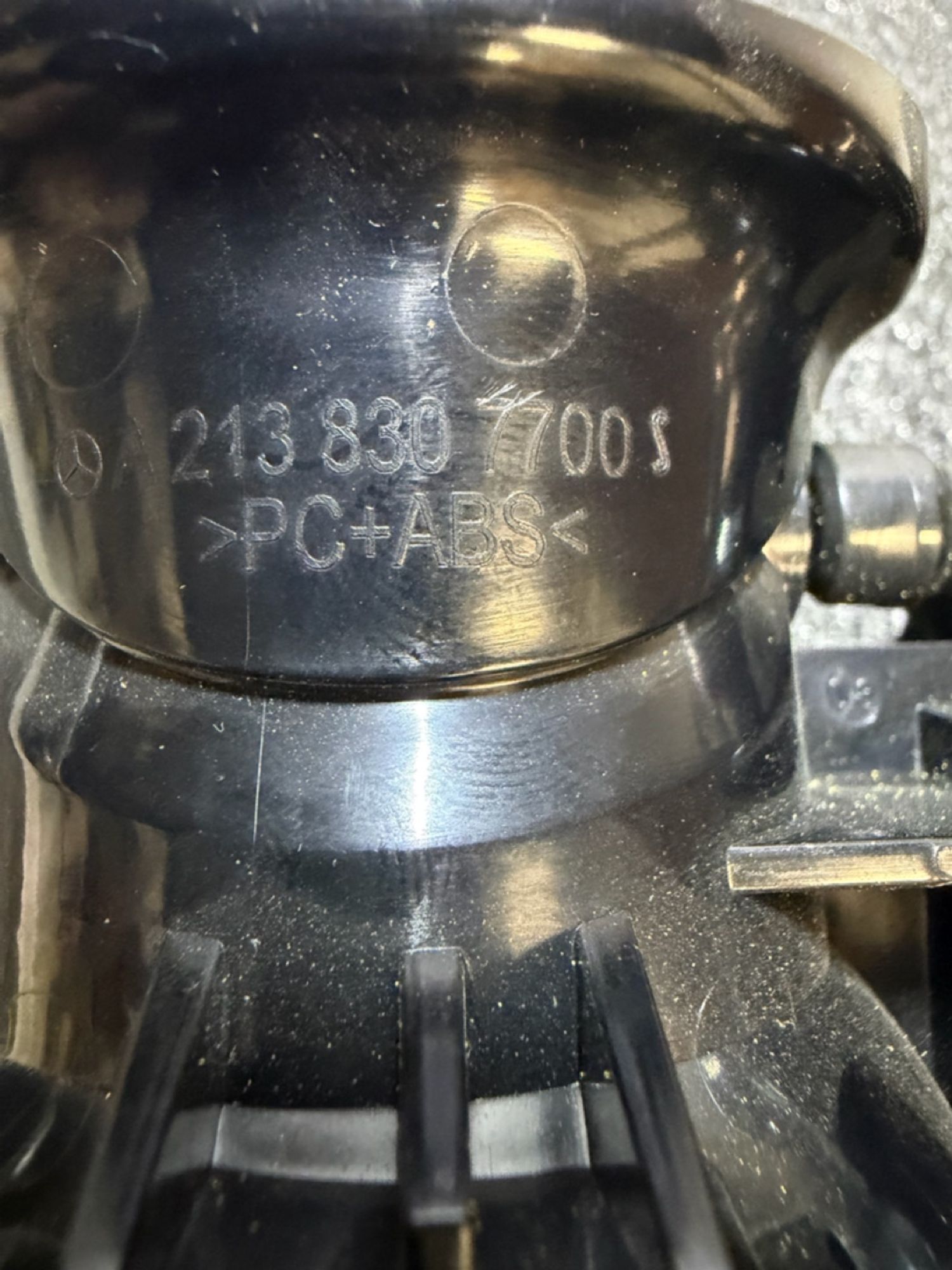 https://ycs.partsauto.market/partsauto-images/thmbs/userImages/57a1490c760884948c1593ca7cc92ed5/part/1d1895a1-c9b0-46a4-ae2b-97be4ee1d97d_1776444038189.jpg