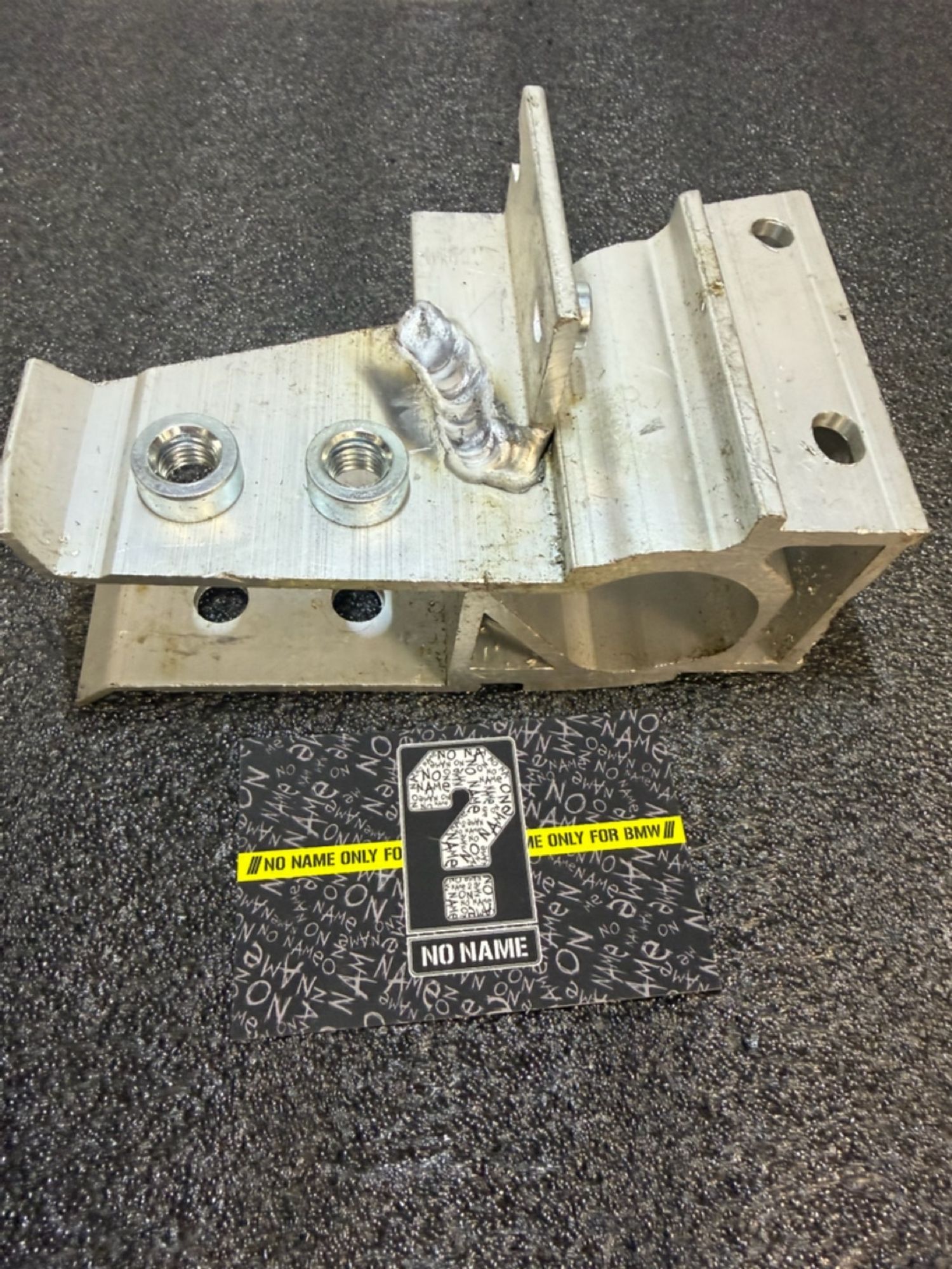 https://ycs.partsauto.market/partsauto-images/thmbs/userImages/57a1490c760884948c1593ca7cc92ed5/part/2618eb52-ae65-4498-b546-abb2ae66e956_1777120266122.jpg
