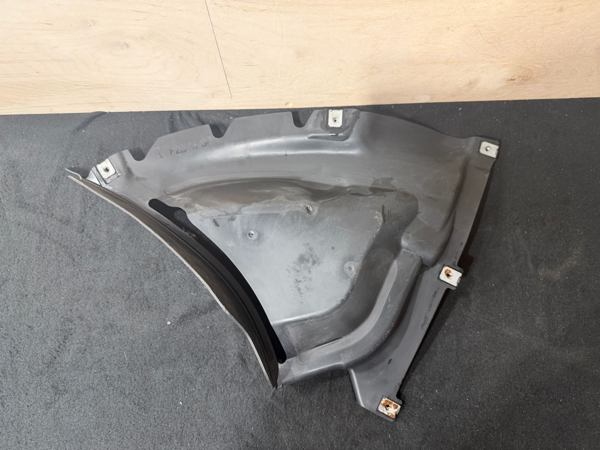 https://ycs.partsauto.market/partsauto-images/thmbs/userImages/57a1490c760884948c1593ca7cc92ed5/part/2f0f8d9a-251f-4456-94f9-859d6c2632ec_1776723589012.jpg