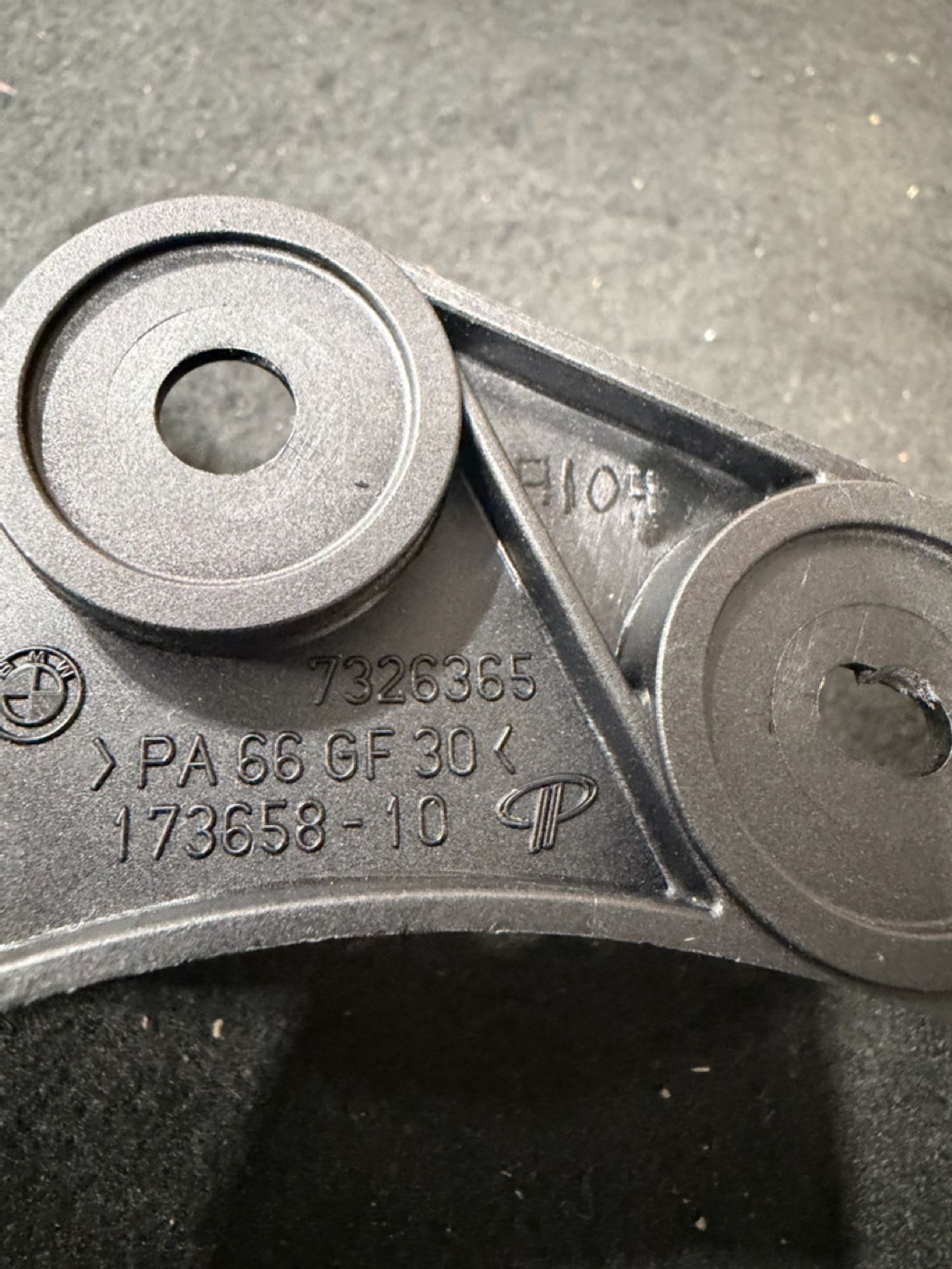 https://ycs.partsauto.market/partsauto-images/thmbs/userImages/57a1490c760884948c1593ca7cc92ed5/part/2f7a25d0-0f64-46c0-b904-44ea8ea604d3_1776942650770.jpg