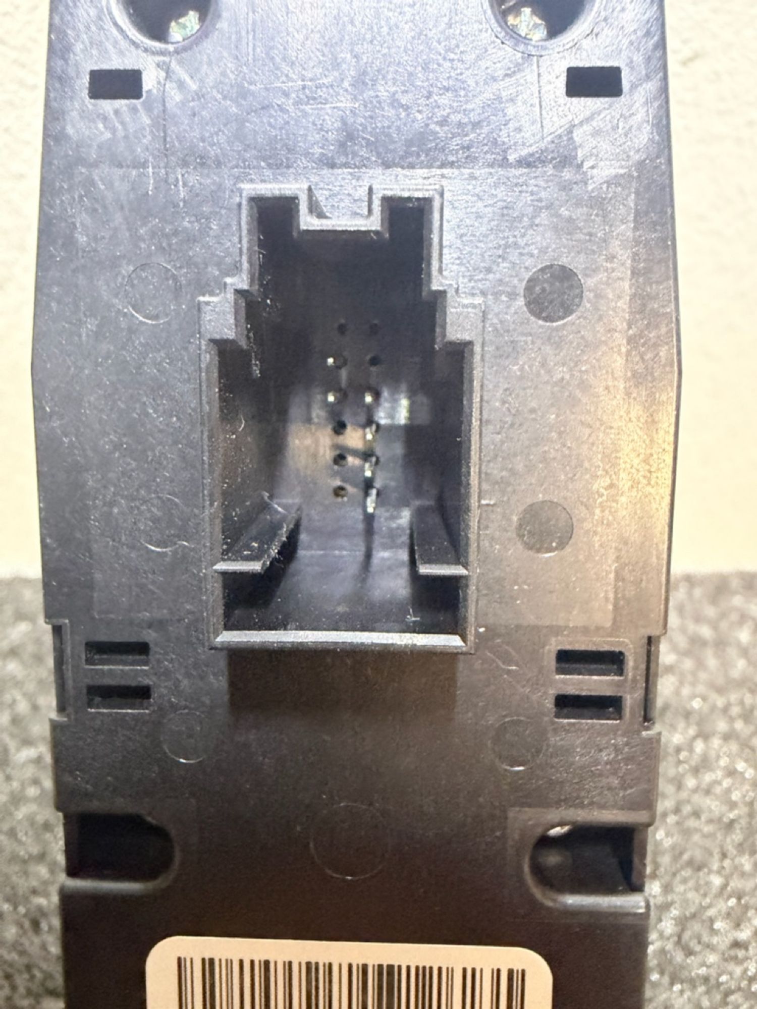 https://ycs.partsauto.market/partsauto-images/thmbs/userImages/57a1490c760884948c1593ca7cc92ed5/part/31871ed2-5924-43bc-8773-1f878995253c_1777015619811.jpg