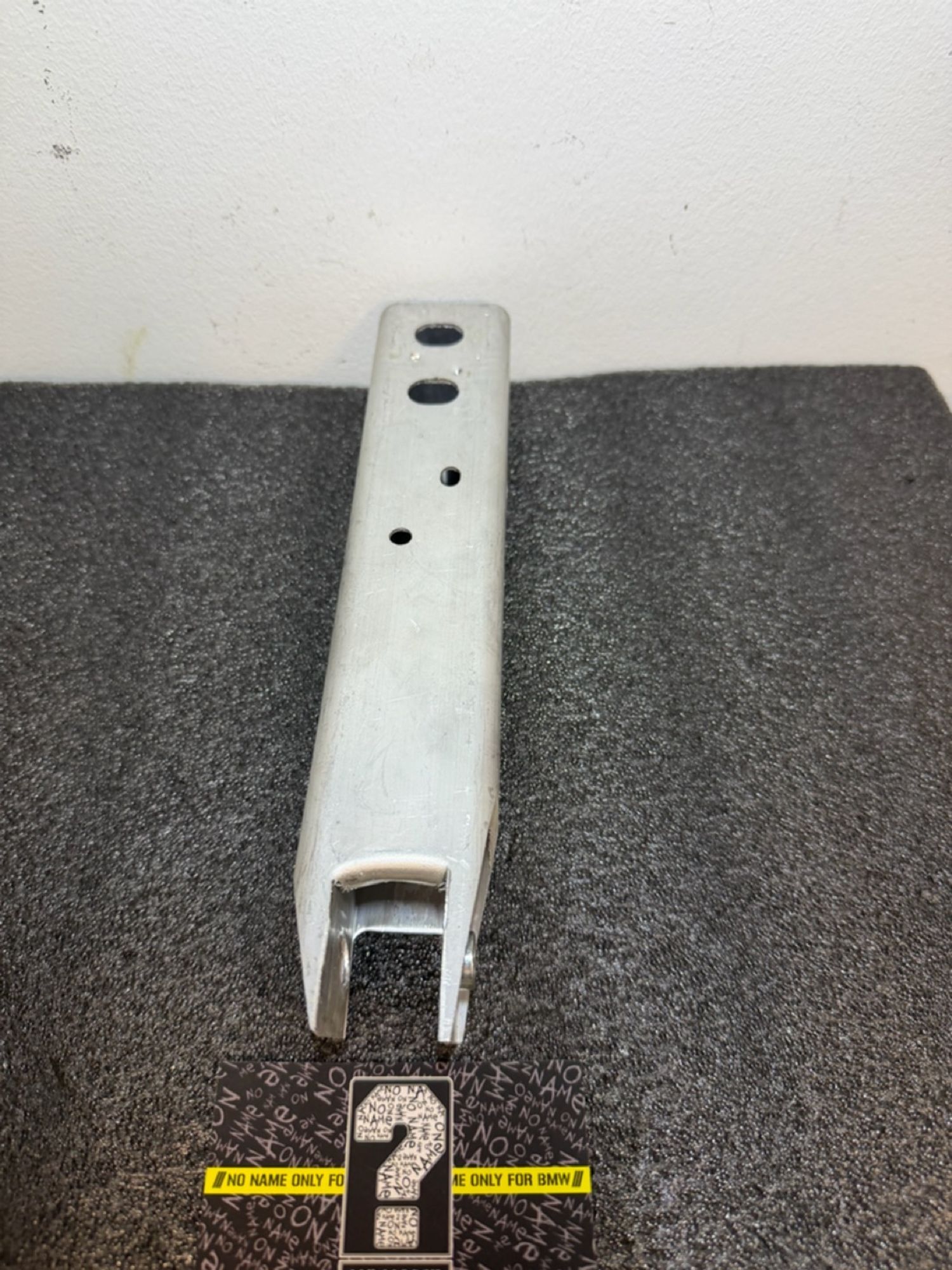 https://ycs.partsauto.market/partsauto-images/thmbs/userImages/57a1490c760884948c1593ca7cc92ed5/part/39ae1e1e-becc-408b-be52-f385acd3f275_1777121739078.jpg