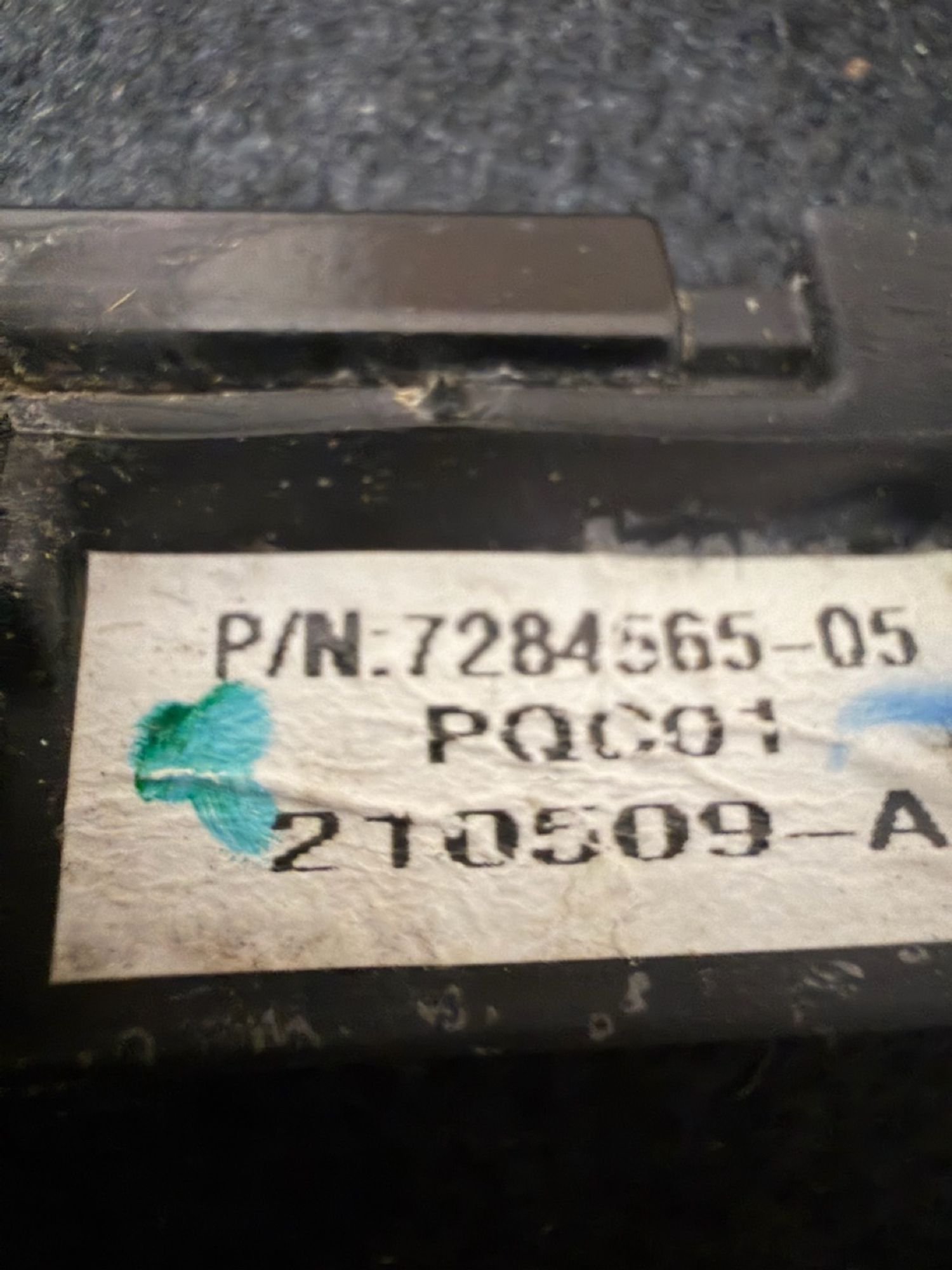 https://ycs.partsauto.market/partsauto-images/thmbs/userImages/57a1490c760884948c1593ca7cc92ed5/part/3c689ed6-c67a-45ce-bea0-9dec061f3ee8_1776707176000.jpg