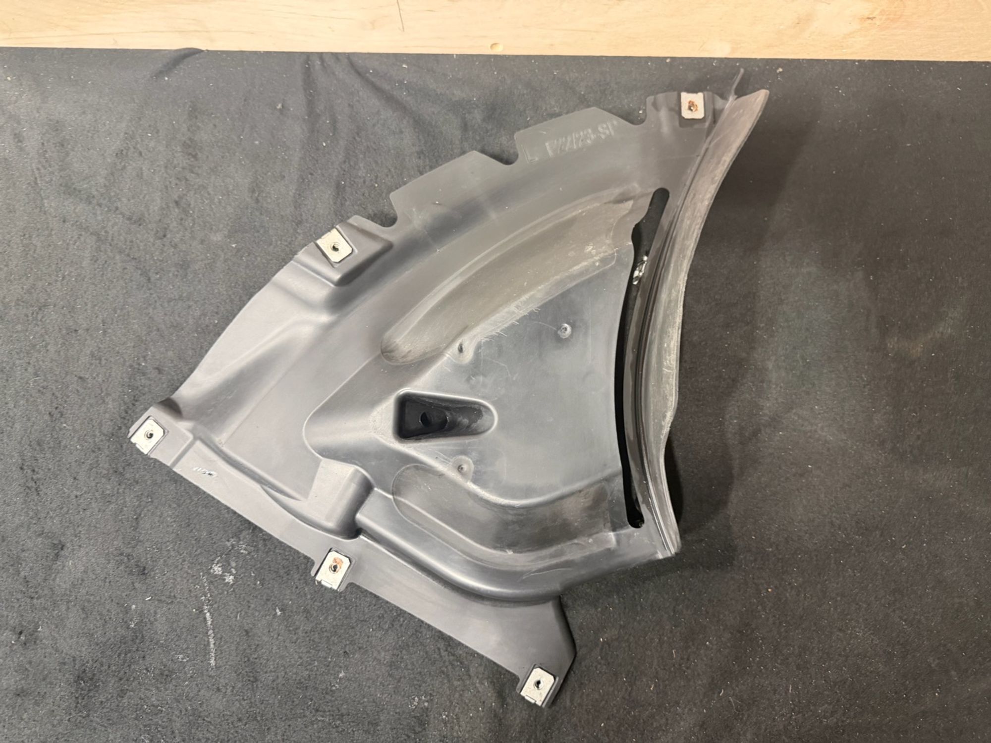 https://ycs.partsauto.market/partsauto-images/thmbs/userImages/57a1490c760884948c1593ca7cc92ed5/part/43c44b8e-a34c-4d4e-864d-c7c093582697_1776723754345.jpg