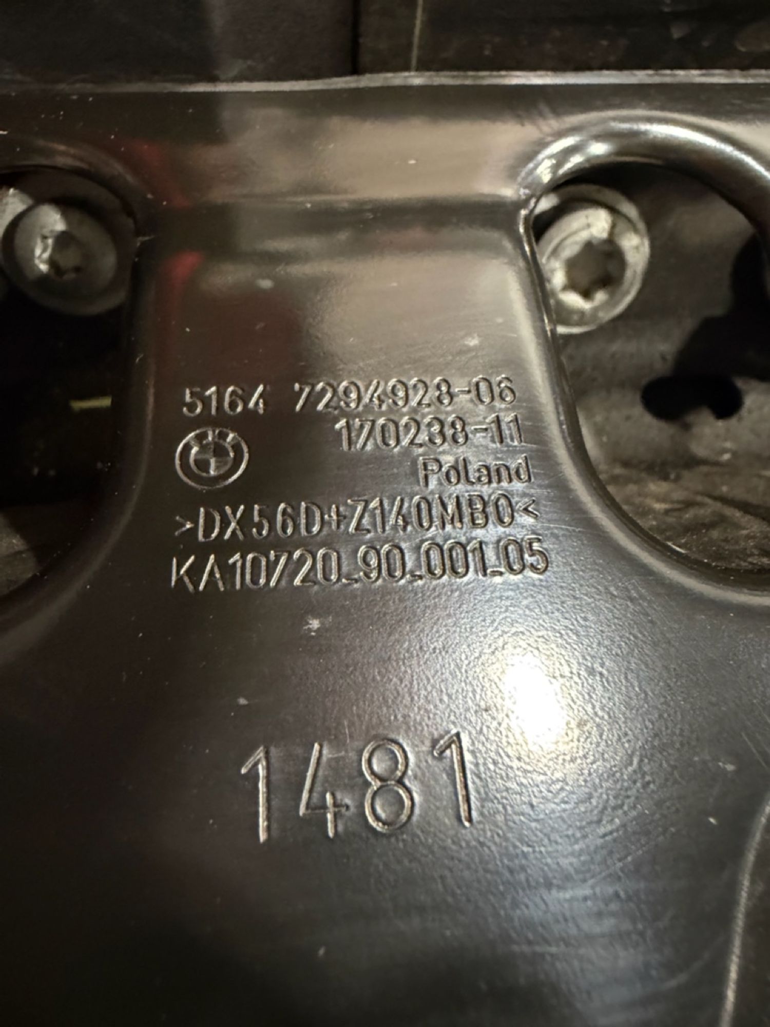 https://ycs.partsauto.market/partsauto-images/thmbs/userImages/57a1490c760884948c1593ca7cc92ed5/part/4a905e4d-8a33-4f70-be82-38835b03667f_1776433856126.jpg
