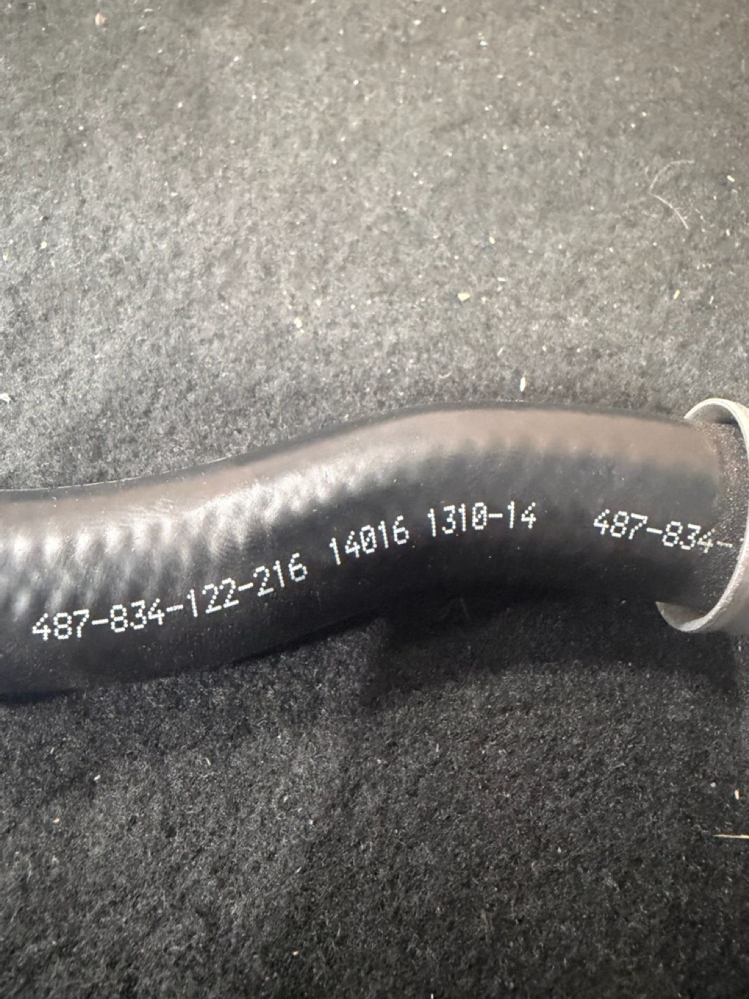 https://ycs.partsauto.market/partsauto-images/thmbs/userImages/57a1490c760884948c1593ca7cc92ed5/part/527ccba7-0abd-4d5d-951b-dc99b68ab2c0_1776687826967.jpg
