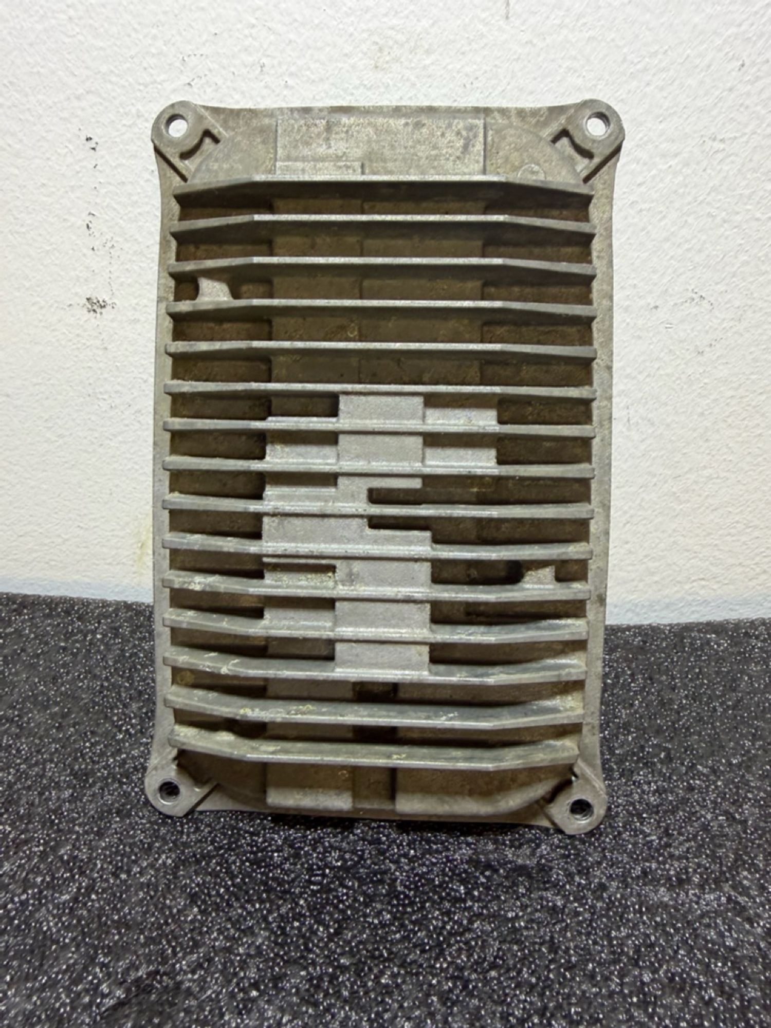 https://ycs.partsauto.market/partsauto-images/thmbs/userImages/57a1490c760884948c1593ca7cc92ed5/part/5884f74b-3aef-4873-a9d6-adbfa1de6119_1777291143933.jpg