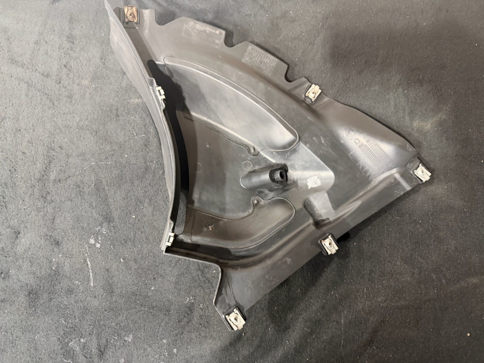 https://ycs.partsauto.market/partsauto-images/thmbs/userImages/57a1490c760884948c1593ca7cc92ed5/part/58945cb4-8df6-4896-b8e2-17fc3bcc3030_1776723755422.jpg