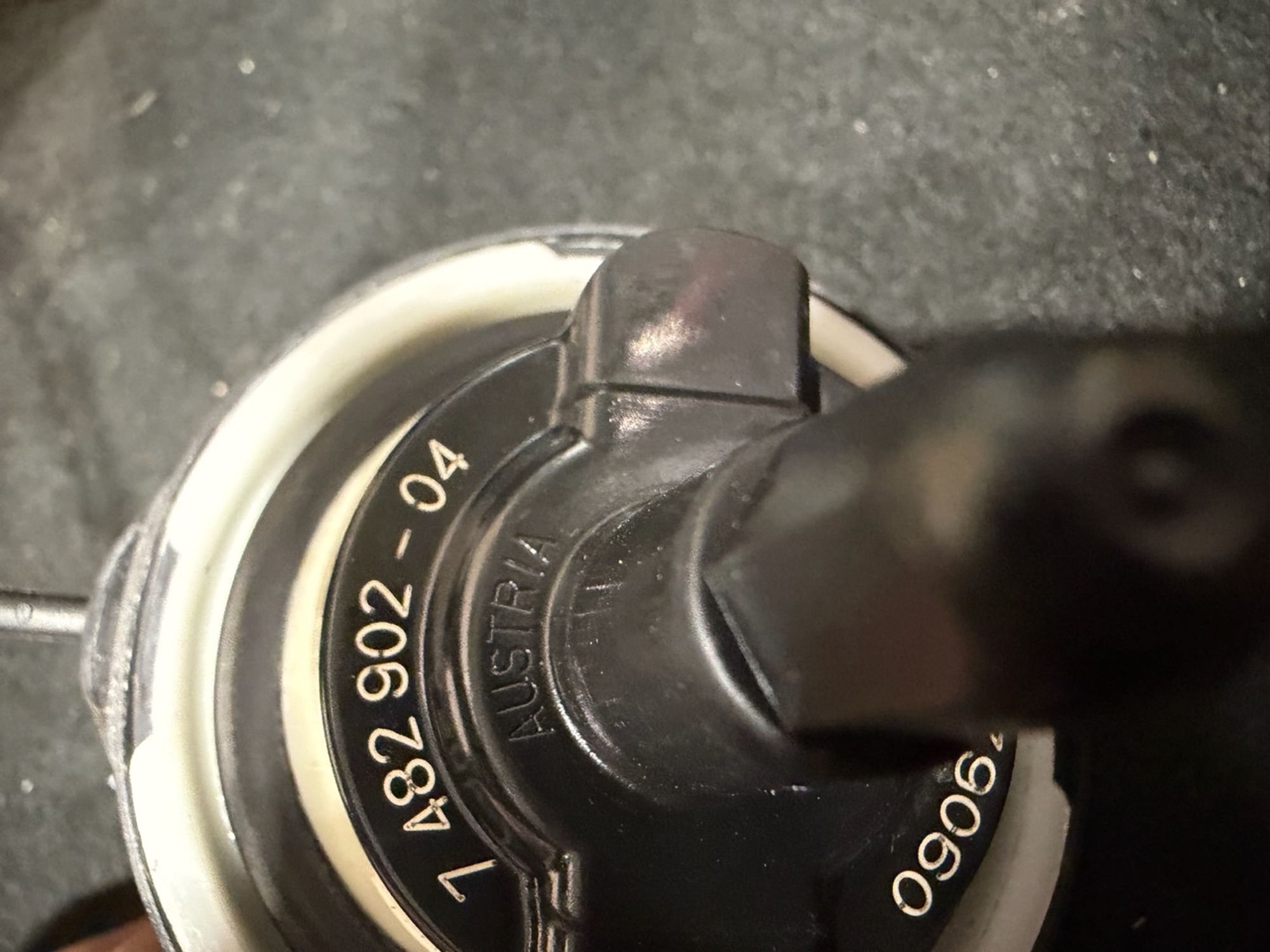 https://ycs.partsauto.market/partsauto-images/thmbs/userImages/57a1490c760884948c1593ca7cc92ed5/part/5a92d55f-eaa8-44d1-b297-b419cfe369cc_1776879639251.jpg