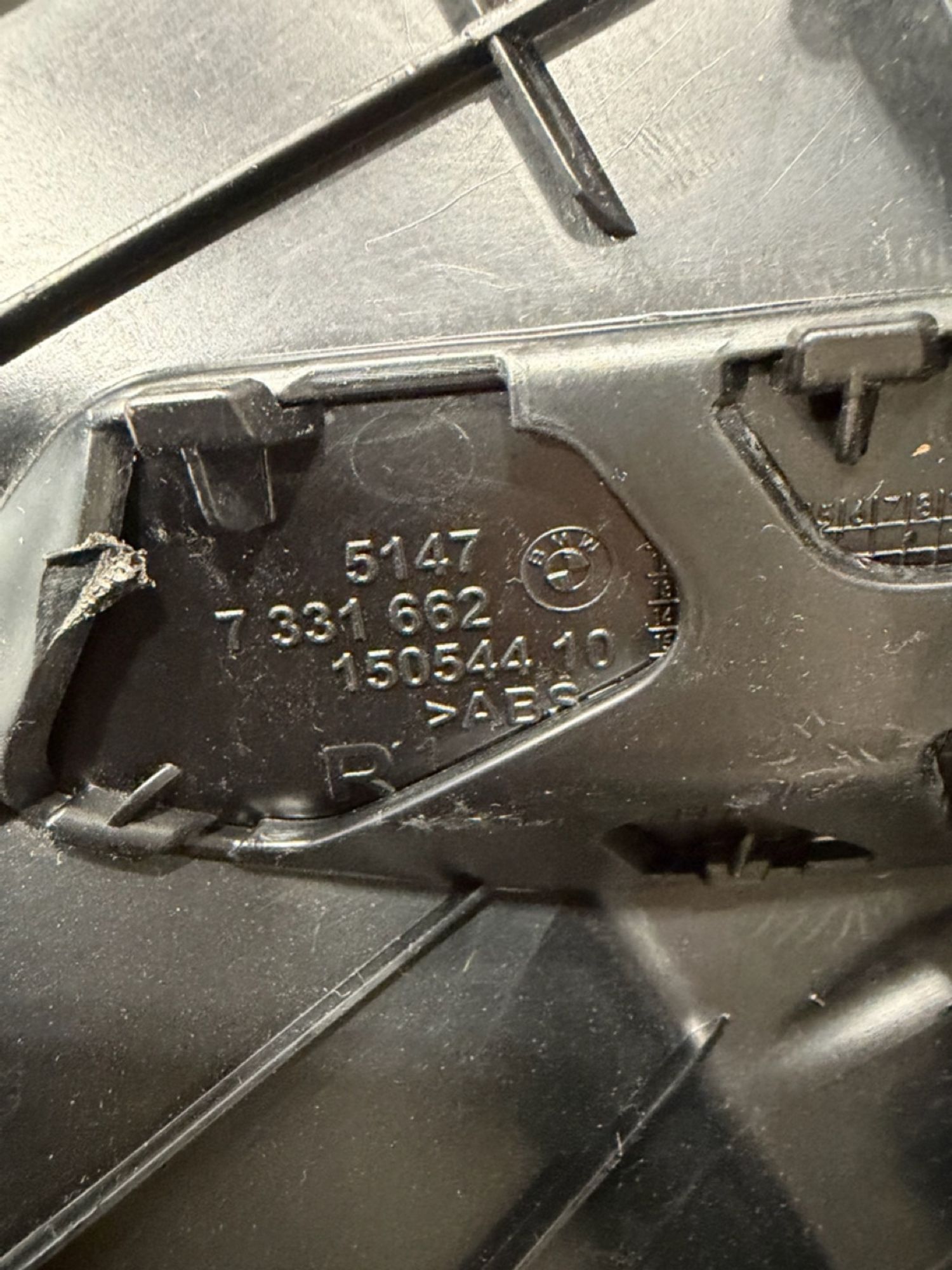 https://ycs.partsauto.market/partsauto-images/thmbs/userImages/57a1490c760884948c1593ca7cc92ed5/part/61ab8a88-66ef-4473-bc03-3f89a4b49e4d_1776878847542.jpg