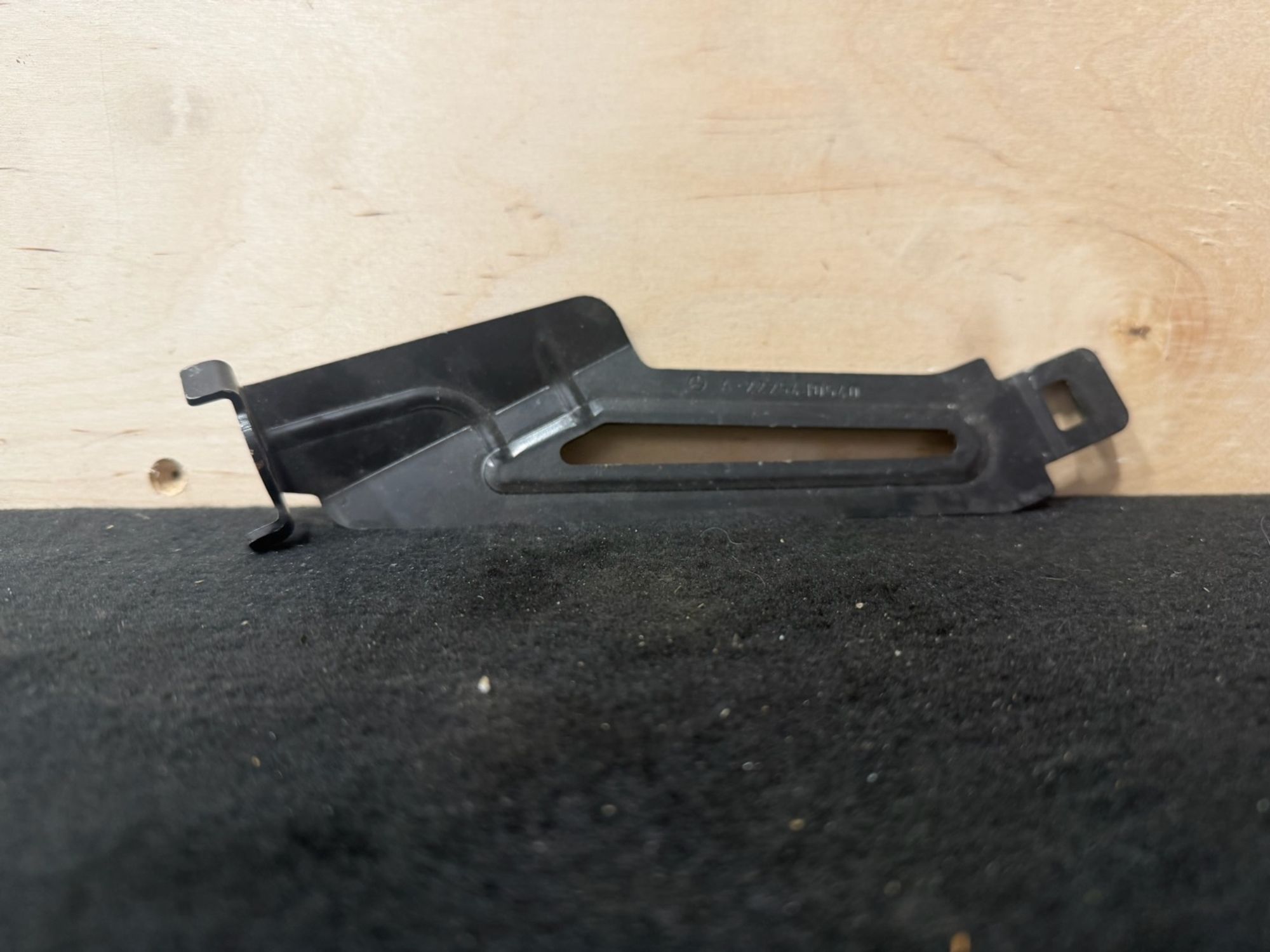 https://ycs.partsauto.market/partsauto-images/thmbs/userImages/57a1490c760884948c1593ca7cc92ed5/part/624a1e89-dbf2-4a4c-bf39-4d88fe417492_1776692613960.jpg