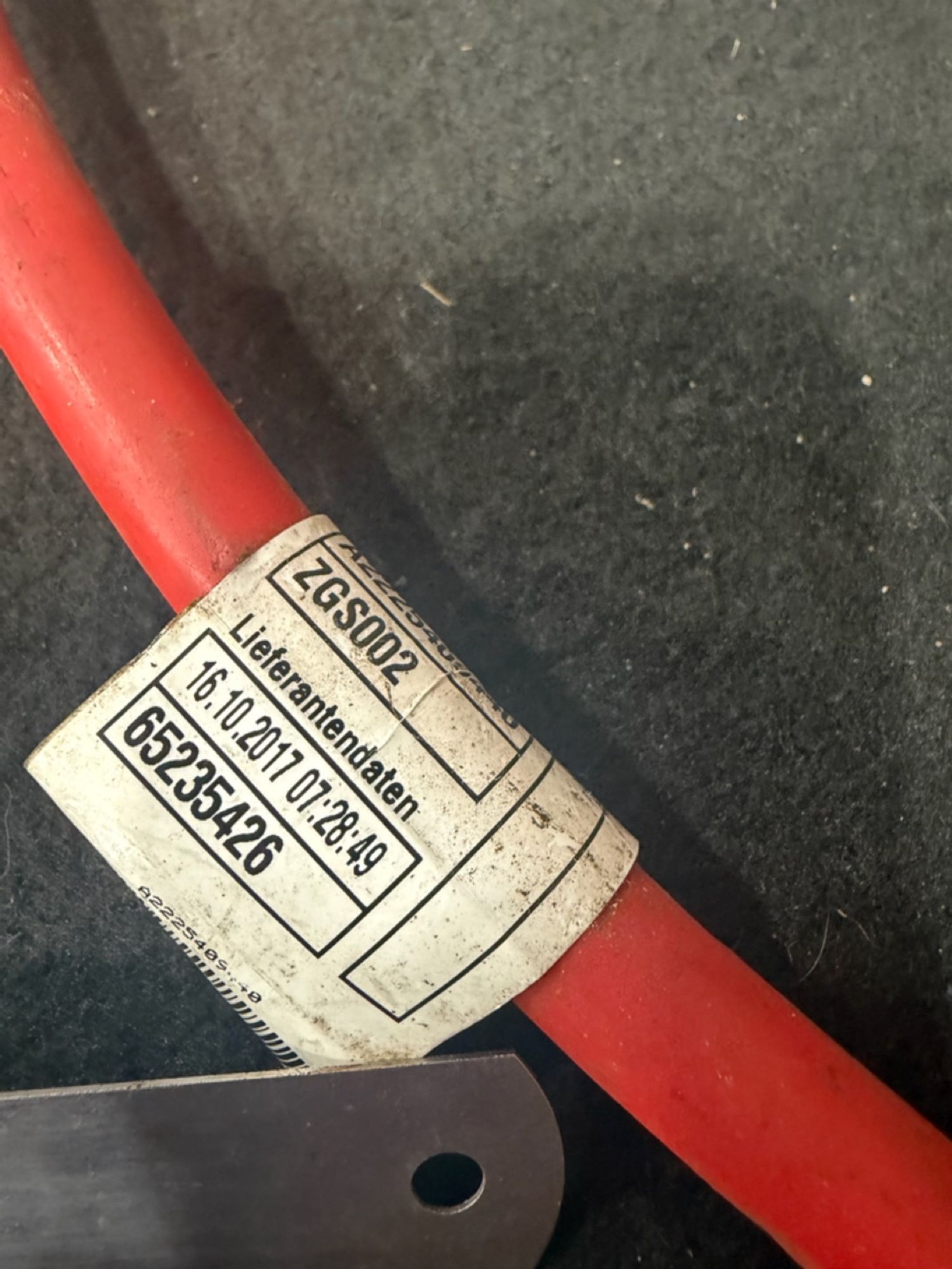 https://ycs.partsauto.market/partsauto-images/thmbs/userImages/57a1490c760884948c1593ca7cc92ed5/part/65378901-d166-4518-856b-999d1da97aeb_1776691936812.jpg
