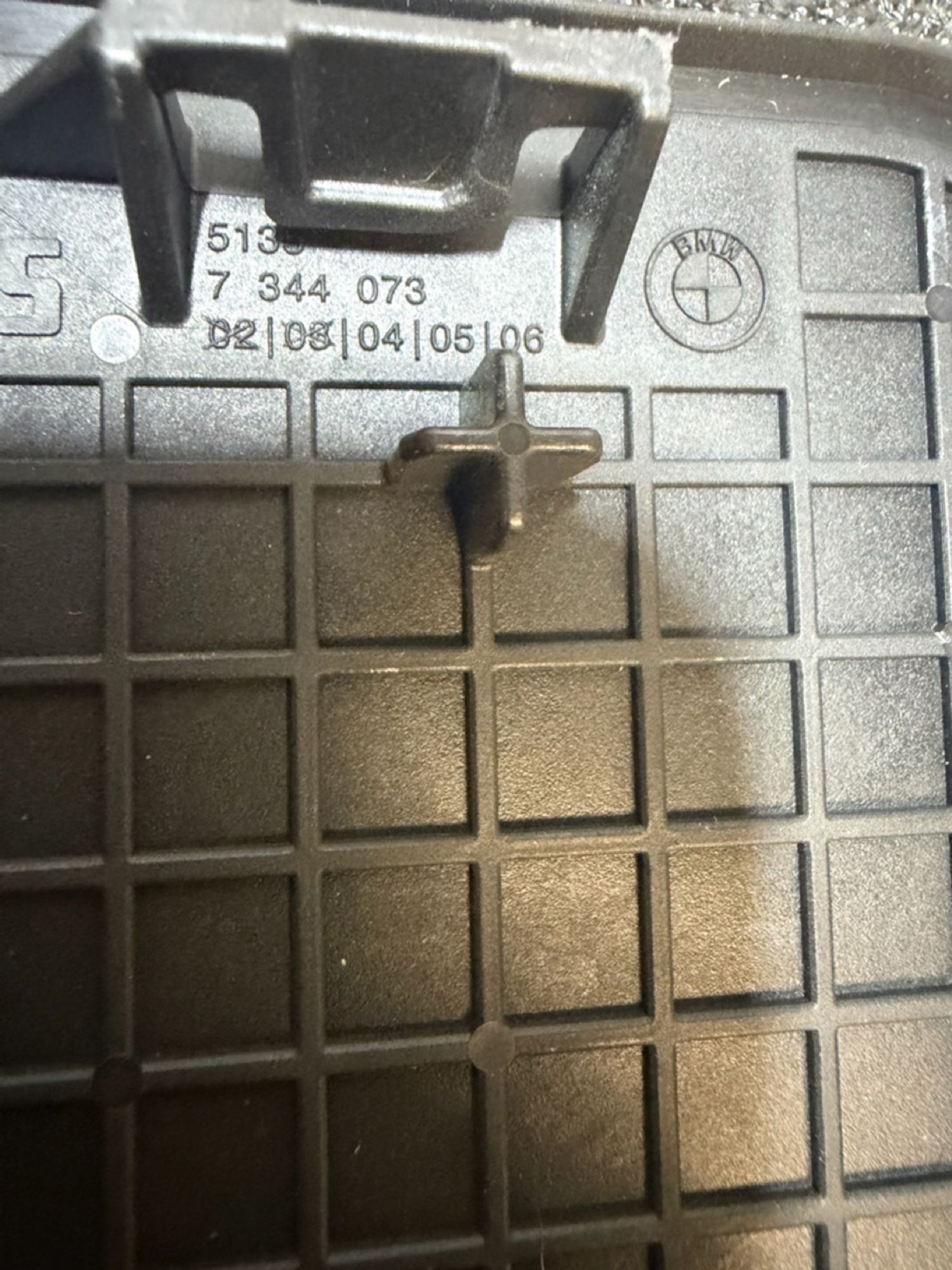 https://ycs.partsauto.market/partsauto-images/thmbs/userImages/57a1490c760884948c1593ca7cc92ed5/part/68a5e238-d705-4bd0-85b3-4cafff8b4901_1777017929180.jpg