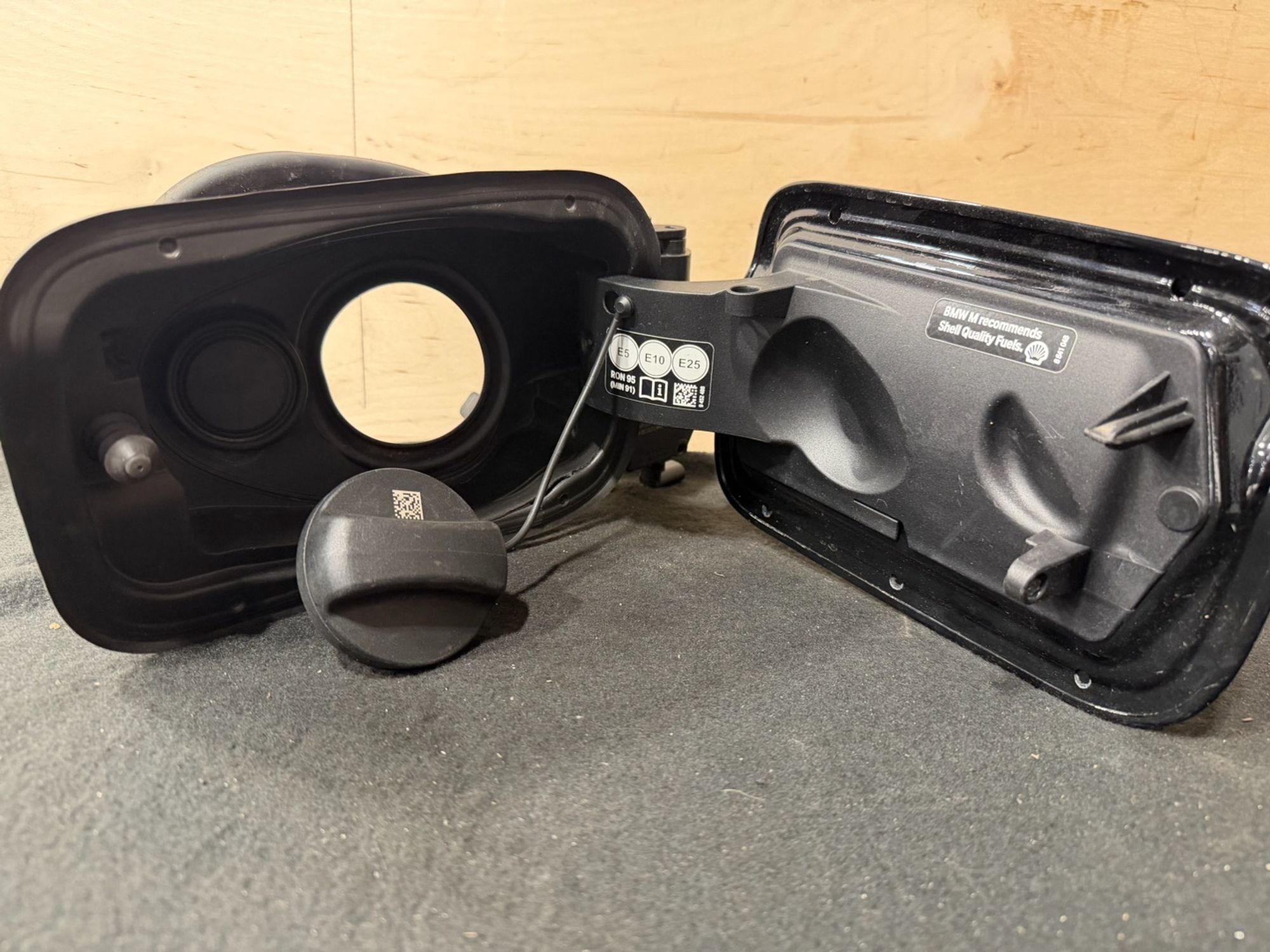 https://ycs.partsauto.market/partsauto-images/thmbs/userImages/57a1490c760884948c1593ca7cc92ed5/part/6a5db669-e9d1-46f9-91f2-2a4c100cf228_1776879636470.jpg