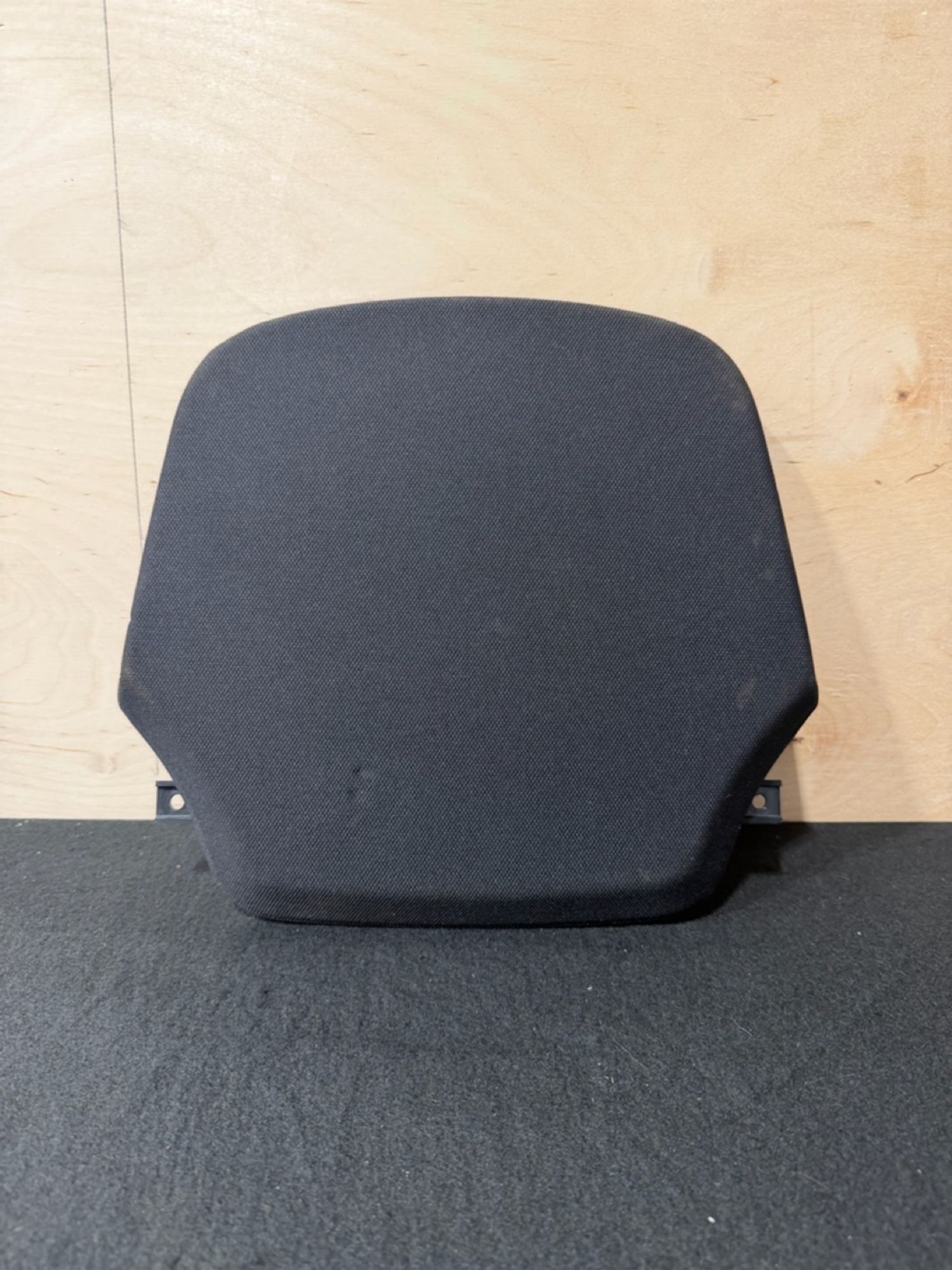 https://ycs.partsauto.market/partsauto-images/thmbs/userImages/57a1490c760884948c1593ca7cc92ed5/part/6b82631e-2ef7-4535-b1cd-b36f7bd5af4e_1776441000176.jpg