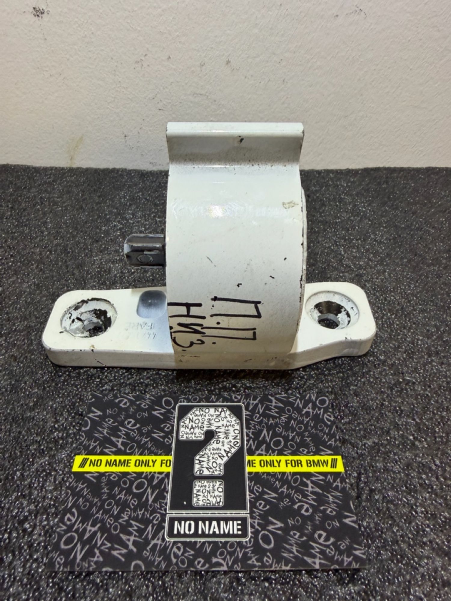 https://ycs.partsauto.market/partsauto-images/thmbs/userImages/57a1490c760884948c1593ca7cc92ed5/part/7e1d0f1a-e3b8-4d40-b096-8c9e0065597c_1776867116503.jpg