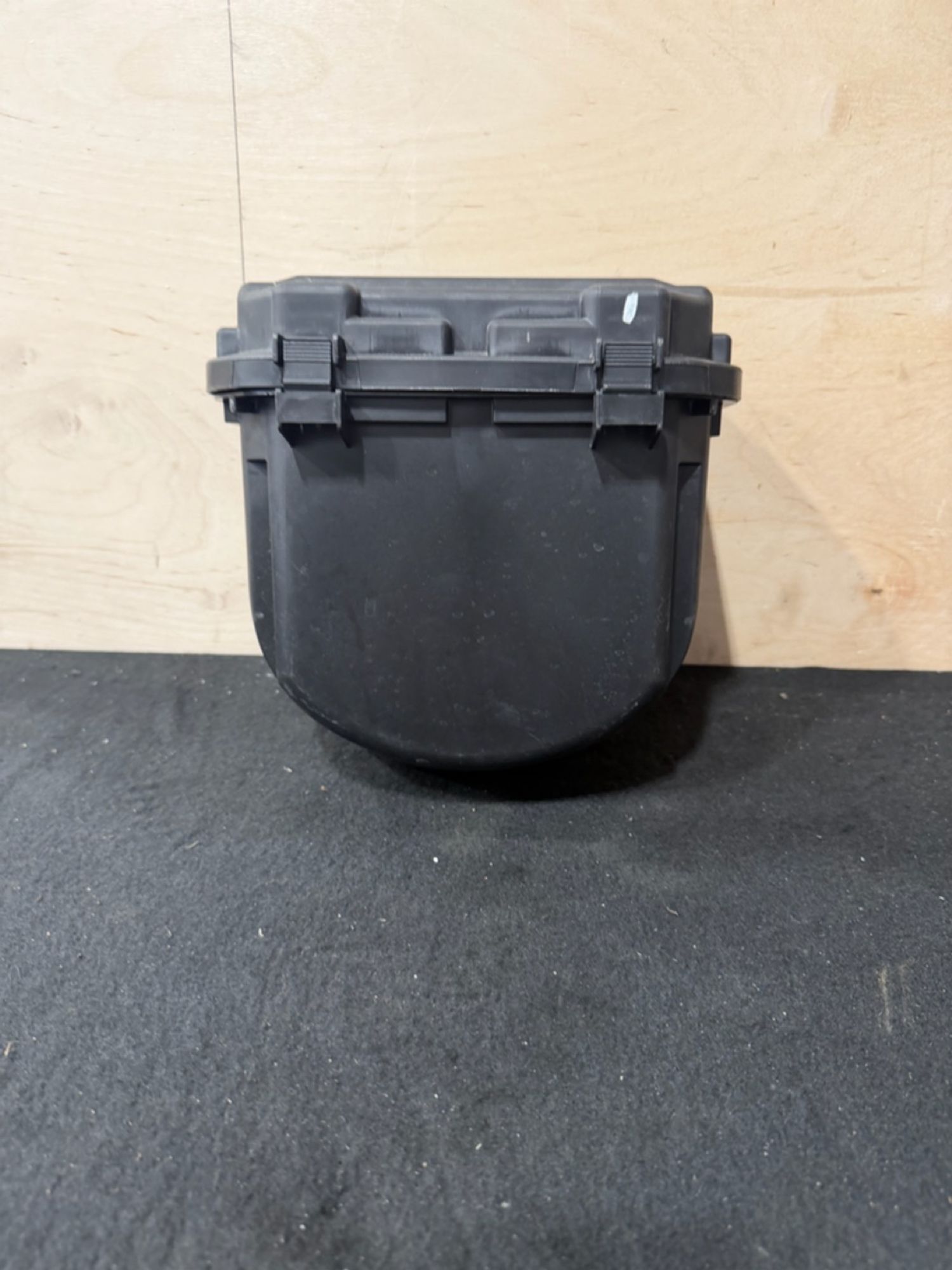https://ycs.partsauto.market/partsauto-images/thmbs/userImages/57a1490c760884948c1593ca7cc92ed5/part/89f10d15-f246-4c23-b2f8-f6cc1e77dc2f_1776879283977.jpg