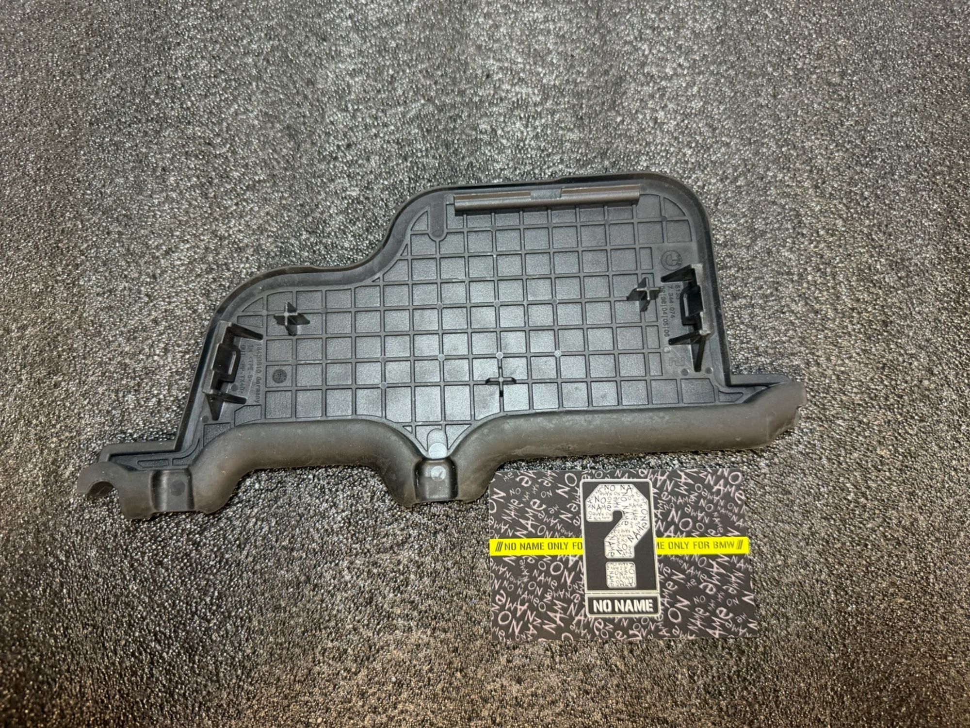 https://ycs.partsauto.market/partsauto-images/thmbs/userImages/57a1490c760884948c1593ca7cc92ed5/part/963a3fb1-b547-4387-8e24-15fc677e8090_1777017762885.jpg