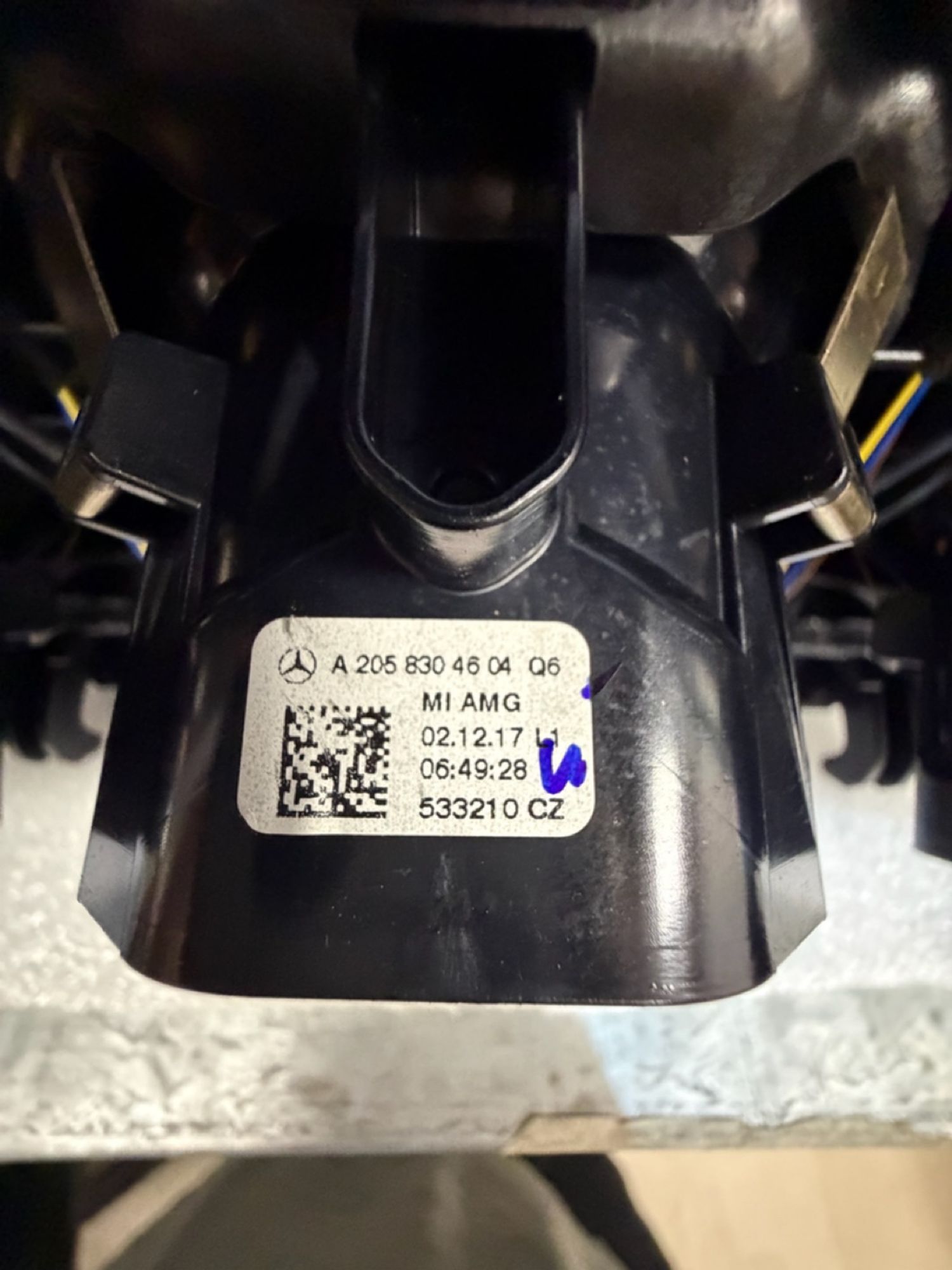 https://ycs.partsauto.market/partsauto-images/thmbs/userImages/57a1490c760884948c1593ca7cc92ed5/part/976b9cd3-6208-4df6-9724-d47edb59cfad_1778151259491.jpg