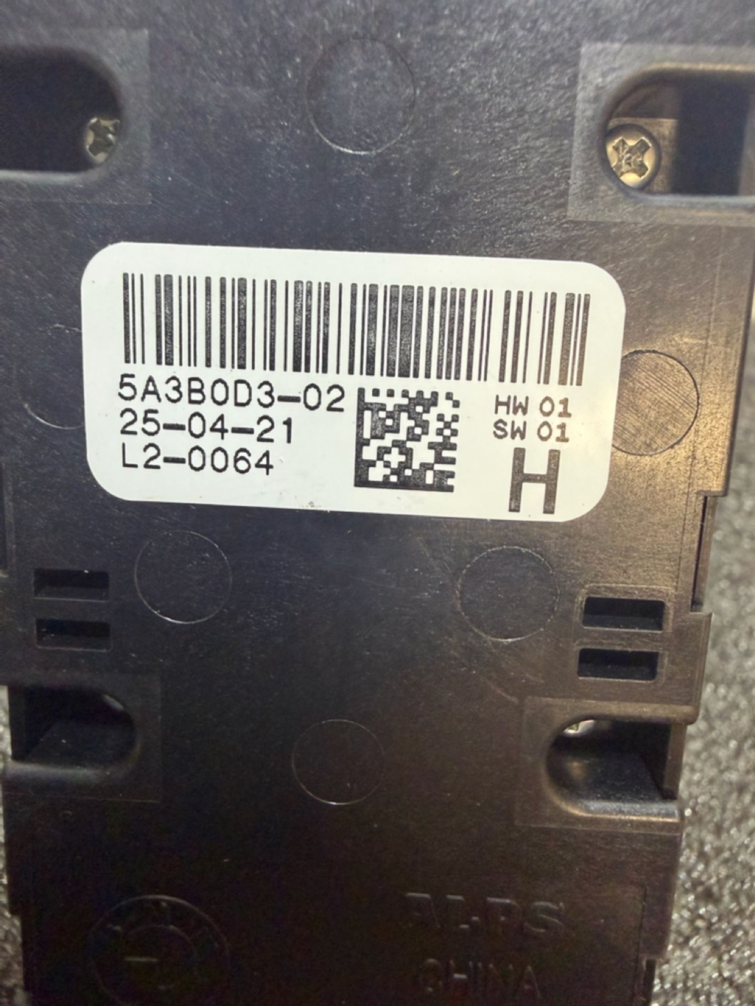 https://ycs.partsauto.market/partsauto-images/thmbs/userImages/57a1490c760884948c1593ca7cc92ed5/part/9c6a7783-b7d5-4ba3-b144-cab6055a3a6a_1777015619000.jpg