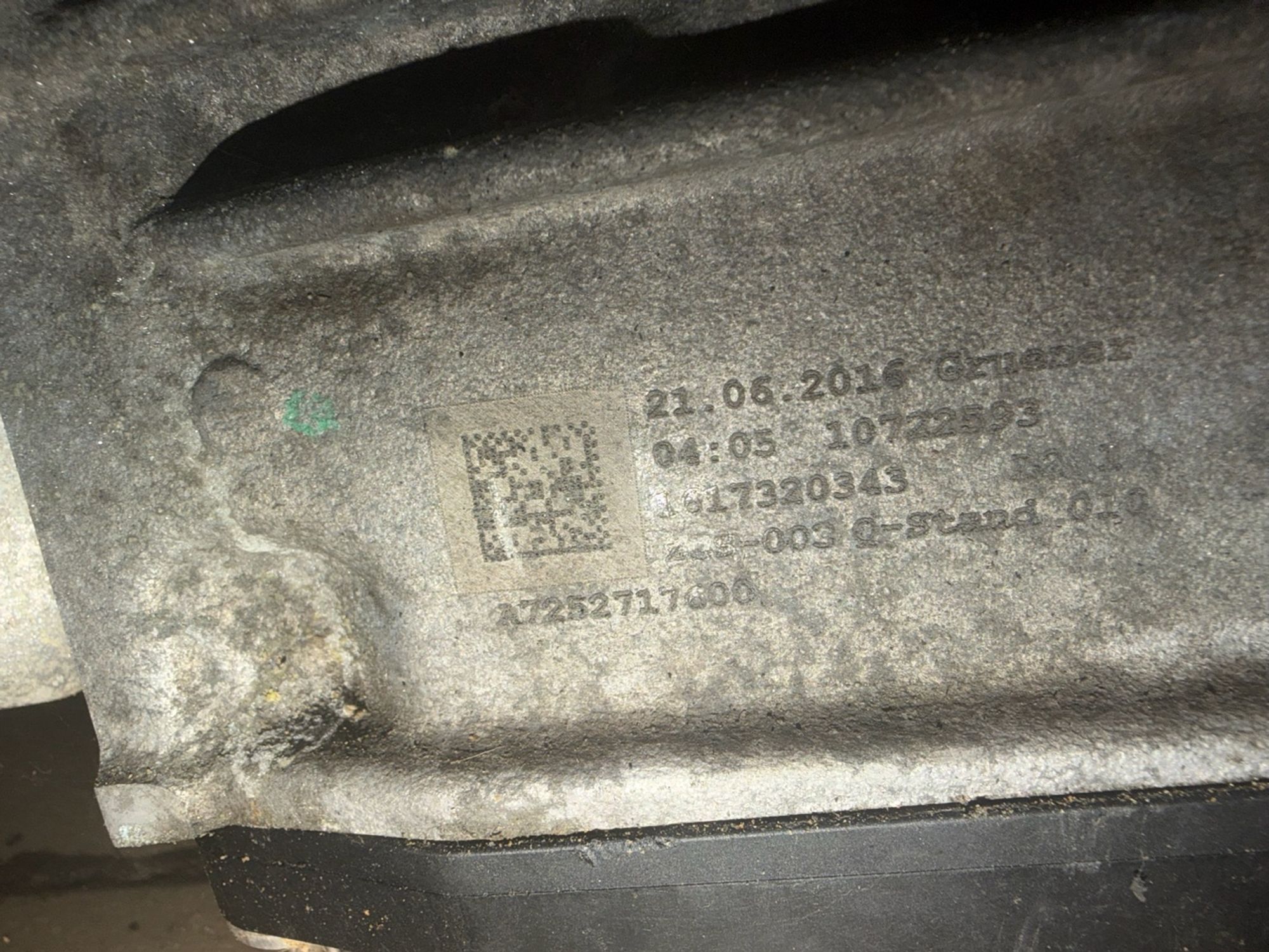 https://ycs.partsauto.market/partsauto-images/thmbs/userImages/57a1490c760884948c1593ca7cc92ed5/part/bf0f4b7c-d28c-478b-82eb-ab922a52f42e_1776785672168.jpg