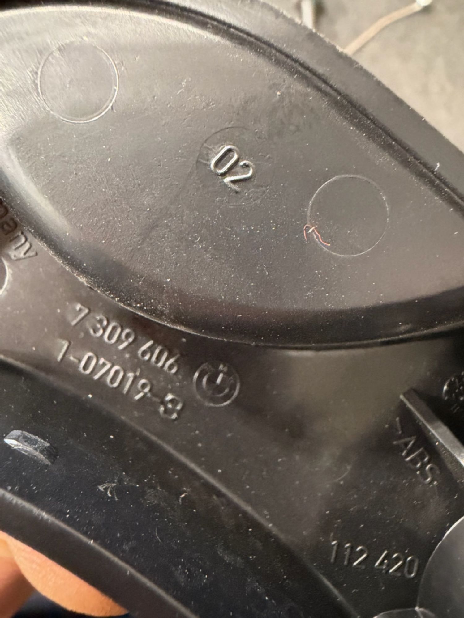 https://ycs.partsauto.market/partsauto-images/thmbs/userImages/57a1490c760884948c1593ca7cc92ed5/part/c6d4be9e-eb0b-4a96-a90a-34681ddbab89_1776942649429.jpg