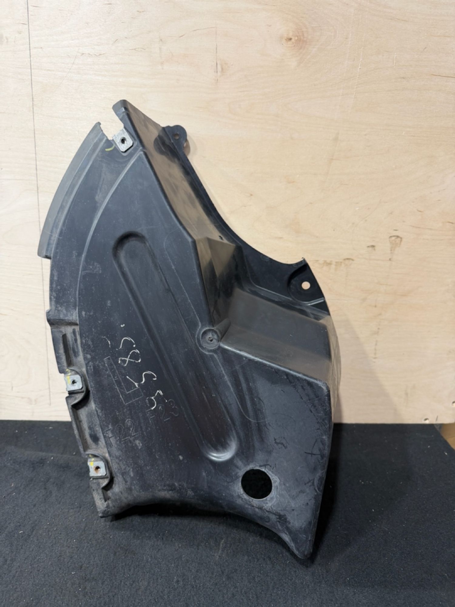 https://ycs.partsauto.market/partsauto-images/thmbs/userImages/57a1490c760884948c1593ca7cc92ed5/part/d073f0d9-3c51-4e36-81d1-b34ef3f97f73_1776947960260.jpg