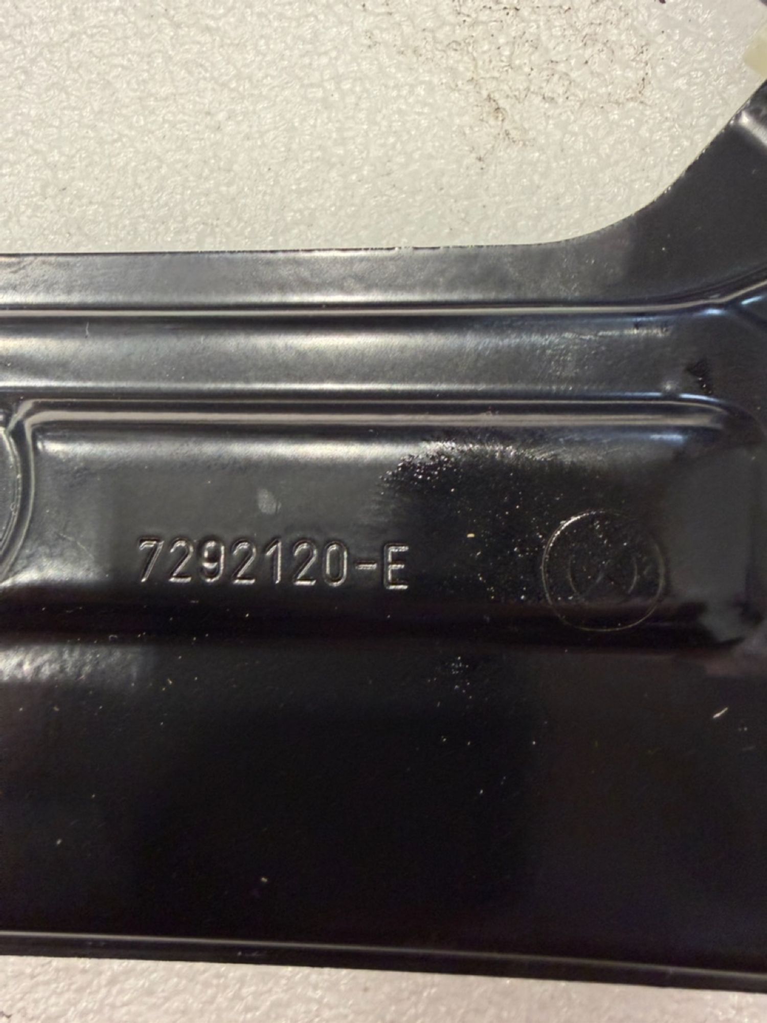 https://ycs.partsauto.market/partsauto-images/thmbs/userImages/57a1490c760884948c1593ca7cc92ed5/part/d27e6149-ba43-470e-8f59-5ce27ff50bd7_1776098955684.jpg